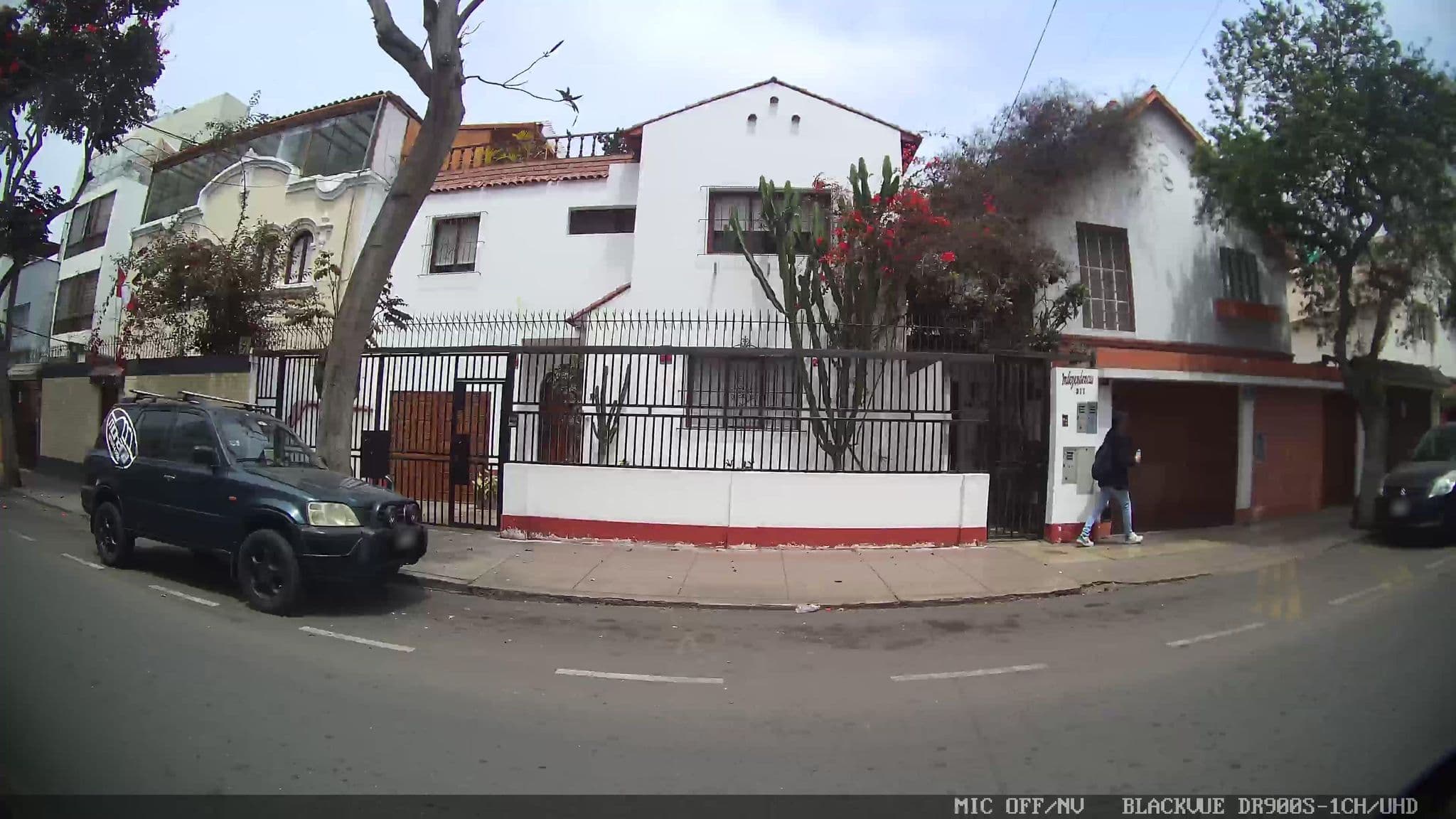 Street view near Miraflores Wasi Independencia, Miraflores — © kaart_1 (CC BY-SA · Mapillary)