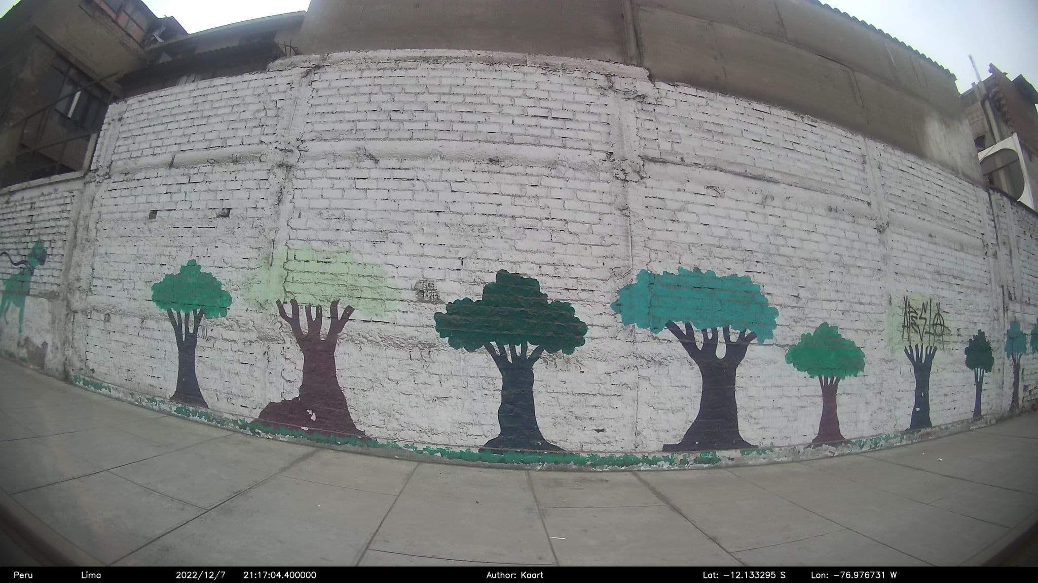 Street view near Monterrico Hotel, Santiago de Surco — © kaart5 (CC BY-SA · Mapillary)