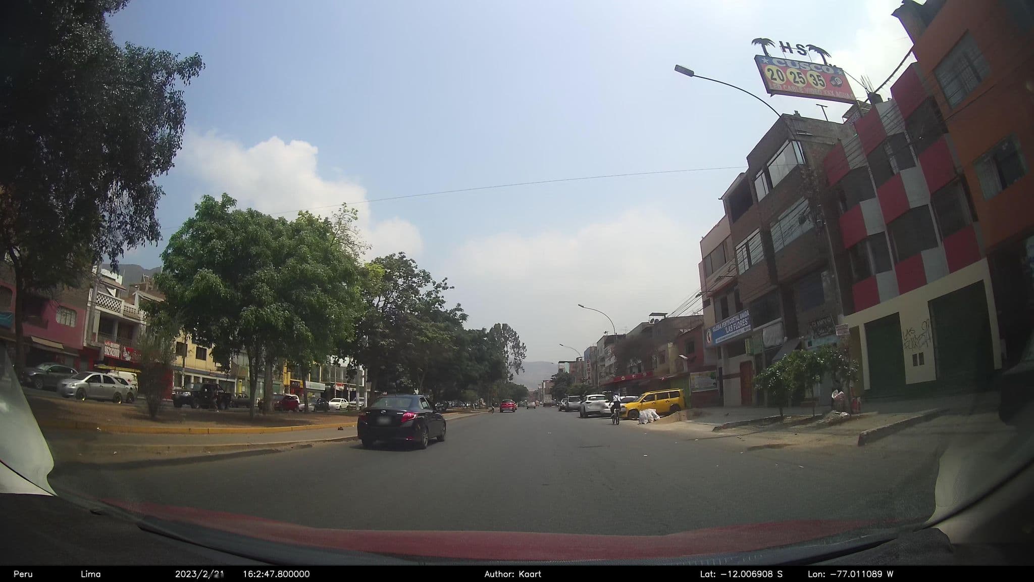 Street view near Hostal Cusco, Independencia — © kaart_2 (CC BY-SA · Mapillary)