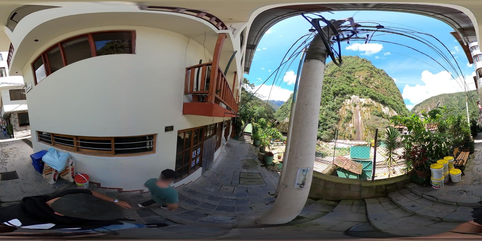 Street view near Katari House, Machupicchu — © jaderbavaresco (CC BY-SA · Mapillary)