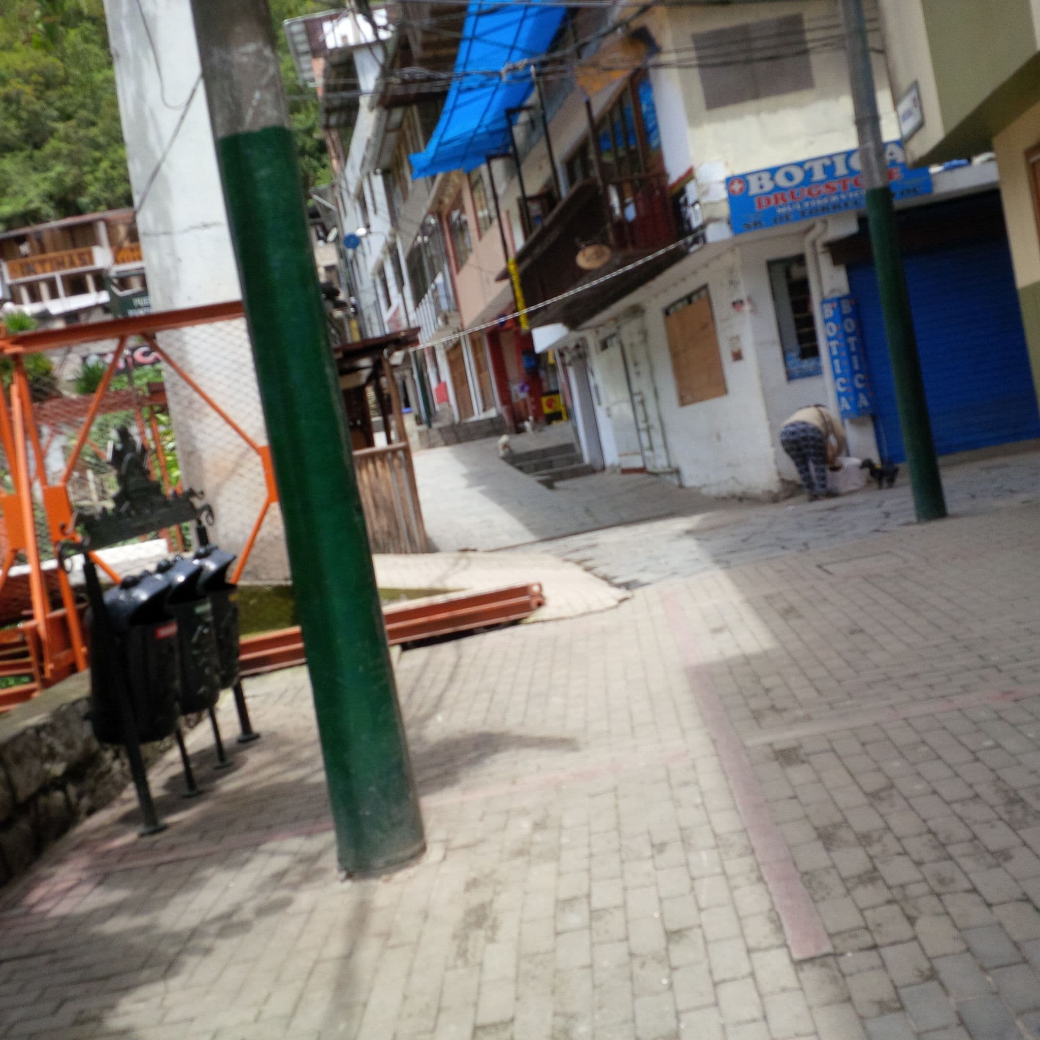Street view near Hostal Wachuma B&B, Machupicchu — © agranizo (CC BY-SA · Mapillary)