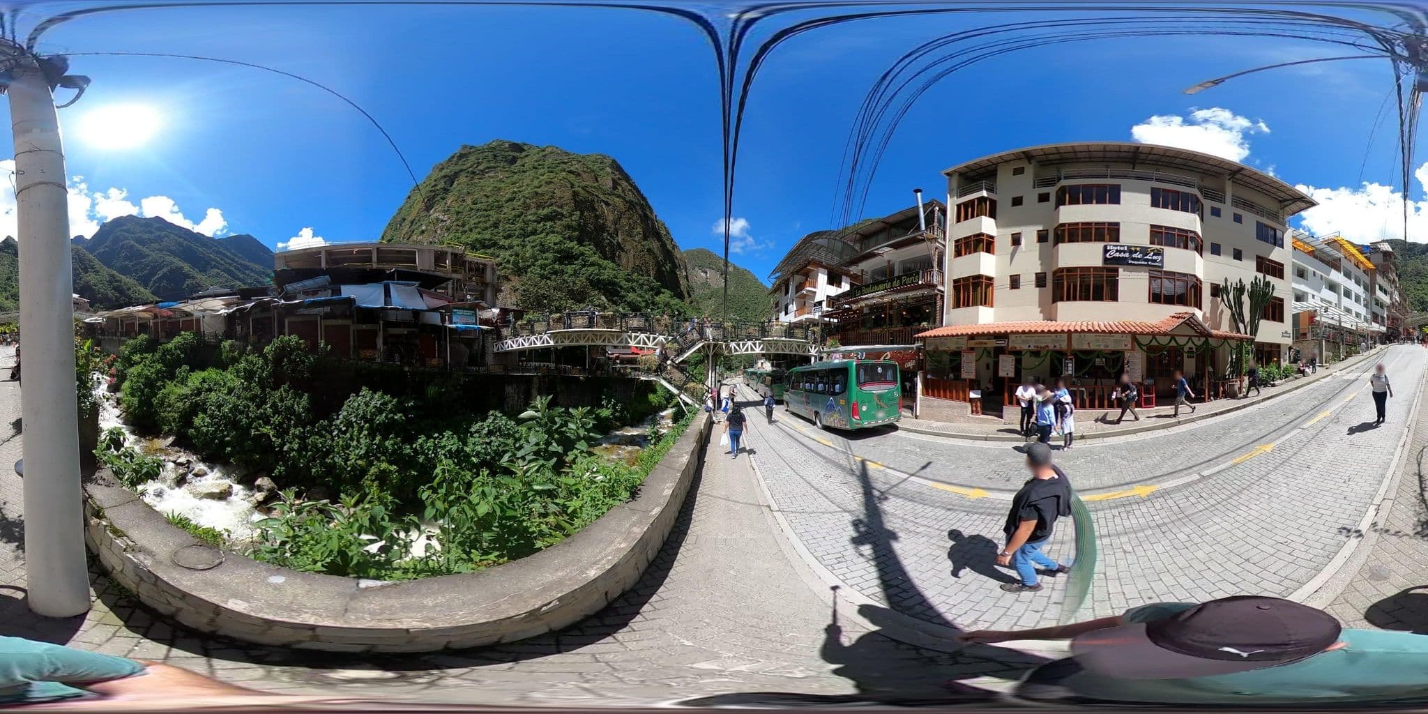 Street view near Hostal Las Américas, Machupicchu — © jaderbavaresco (CC BY-SA · Mapillary)