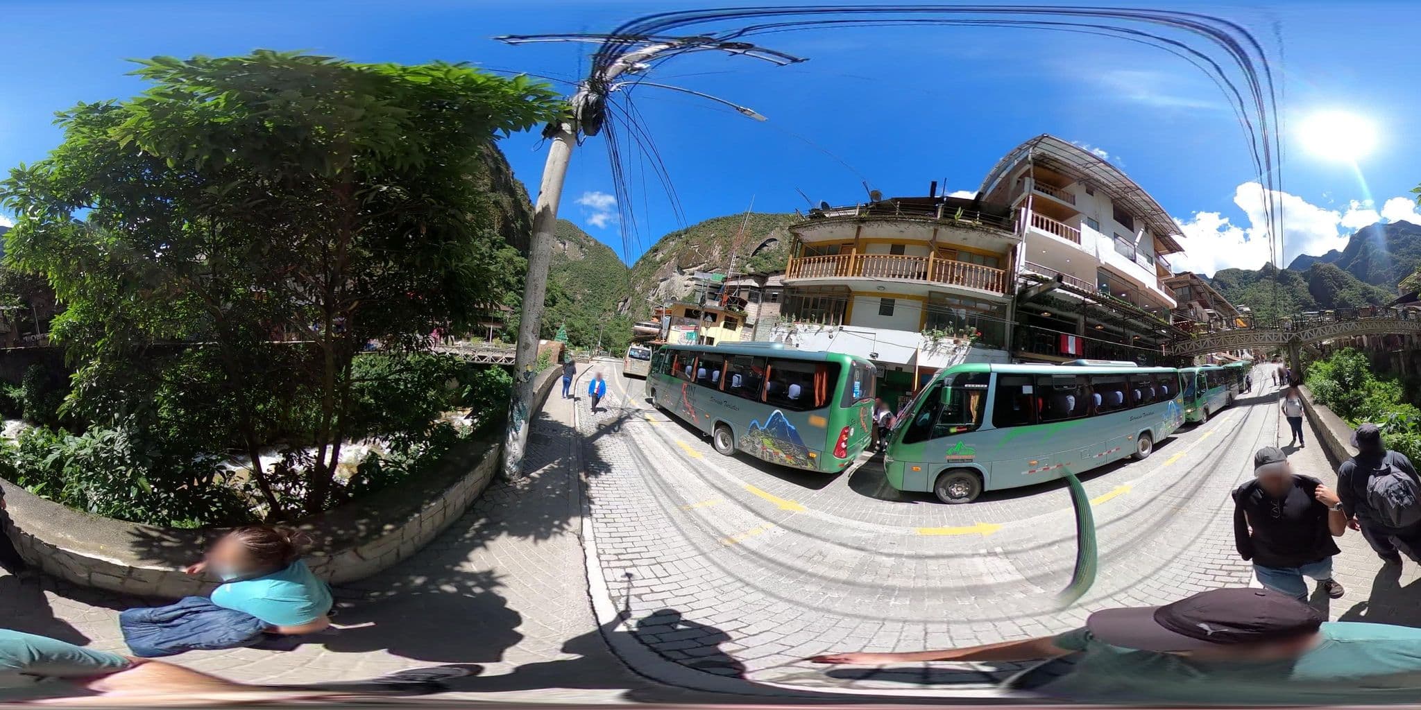 Street view near Viajeros, Machupicchu — © jaderbavaresco (CC BY-SA · Mapillary)