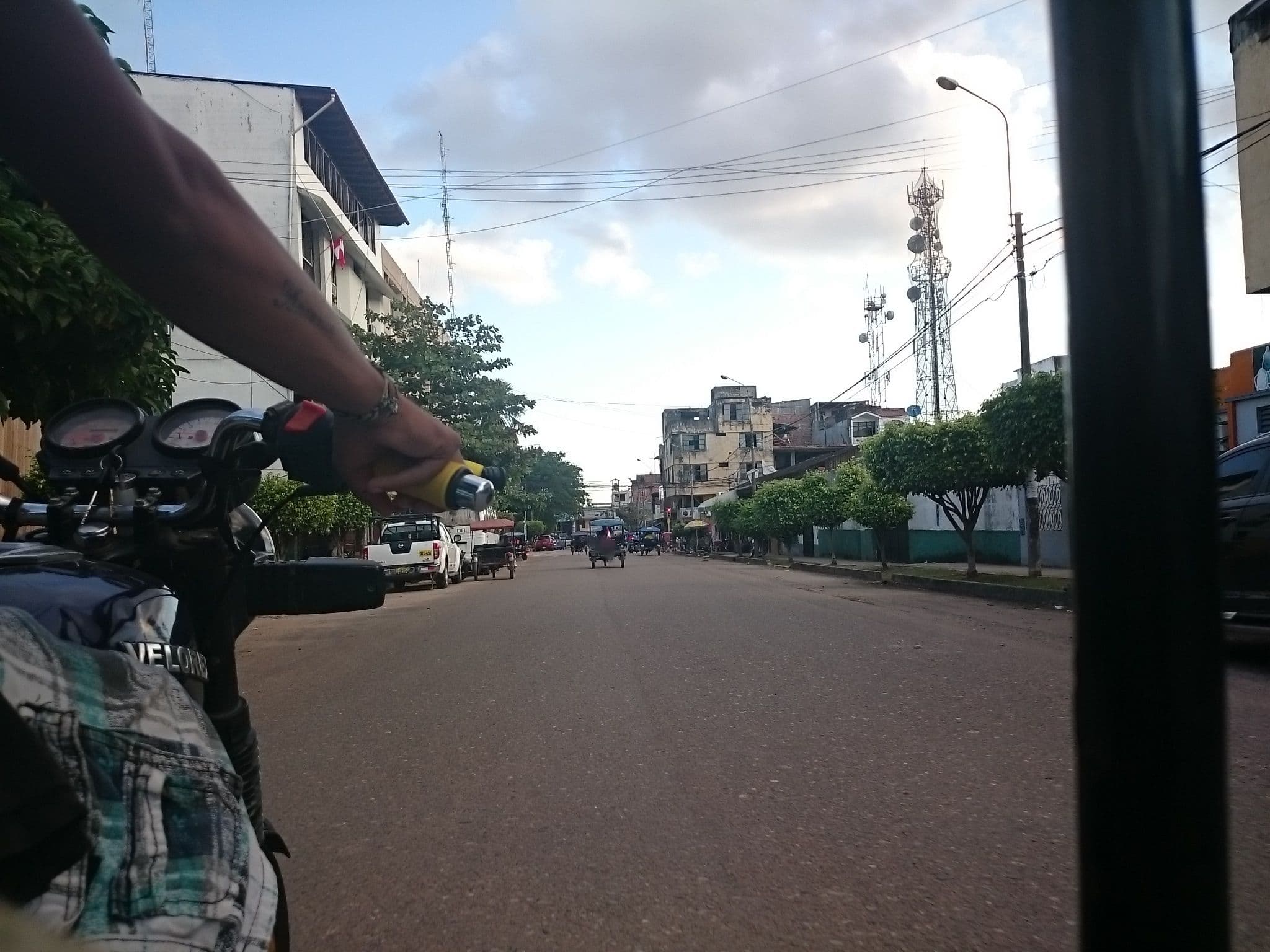 Street view near Antonio's Hotel Peru Pucallpa, San Fernando — © sguinetti (CC BY-SA · Mapillary)