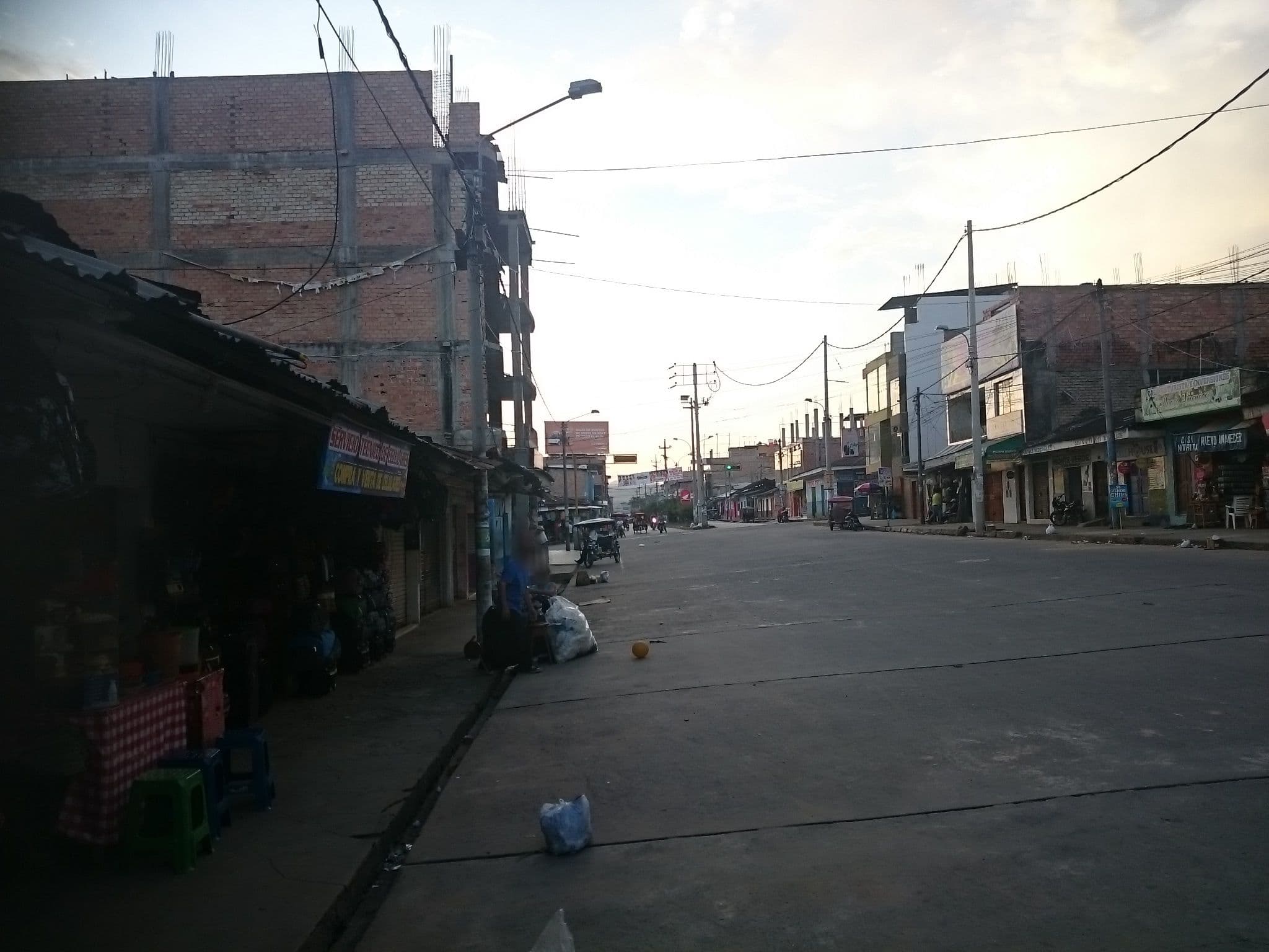 Street view near Hotel Suisui, La Banda — © sguinetti (CC BY-SA · Mapillary)