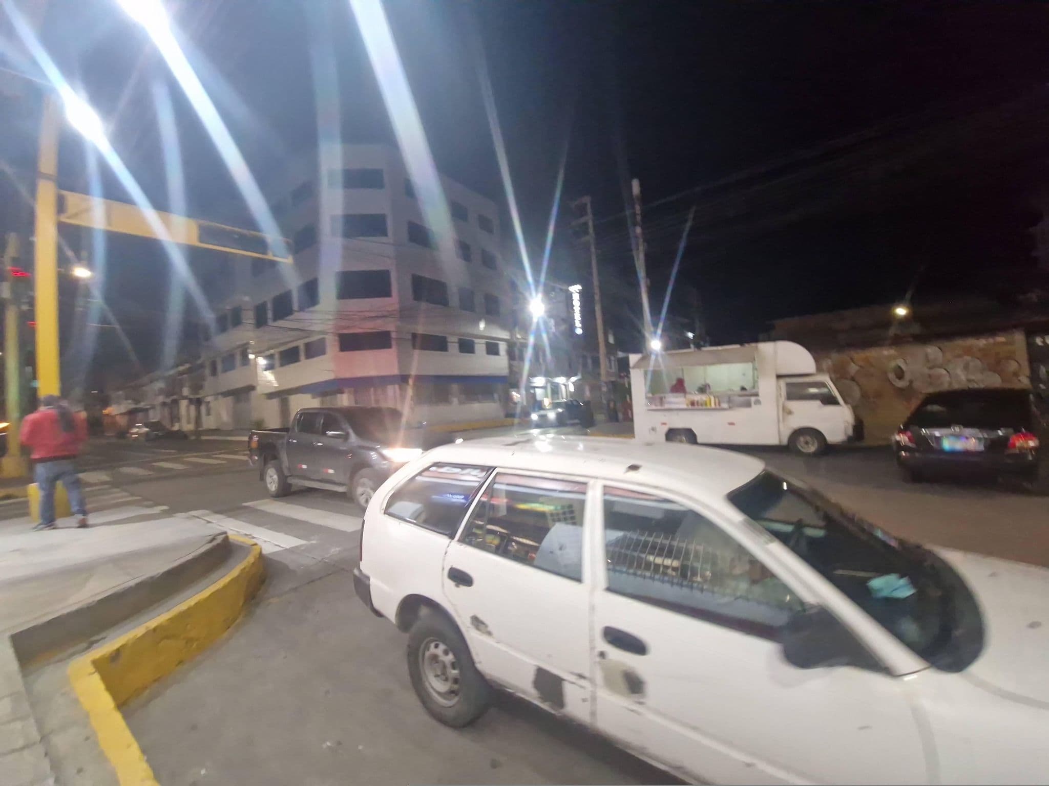 Street view near Hotel Copa, Huaraz — © CorraleH (CC BY-SA · Mapillary)