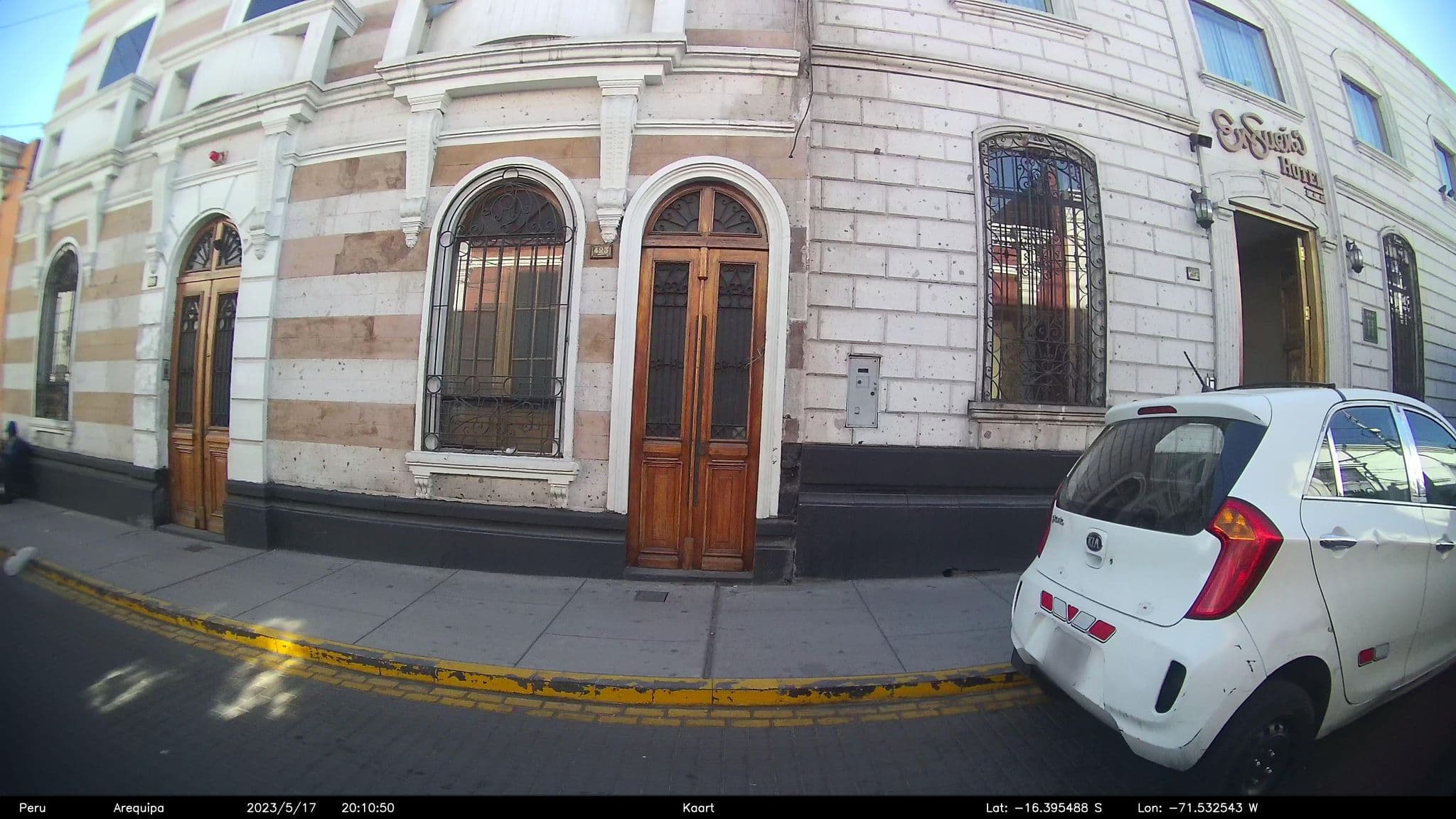 Street view near Ensueno Hotel Arequipa, Arequipa — © kaart_2 (CC BY-SA · Mapillary)