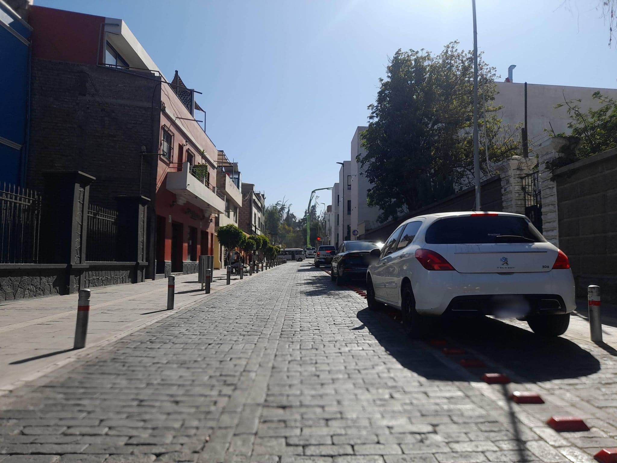 Street view near pirwa bed & breakfast, Arequipa — © EnBiciadoAQP1 (CC BY-SA · Mapillary)