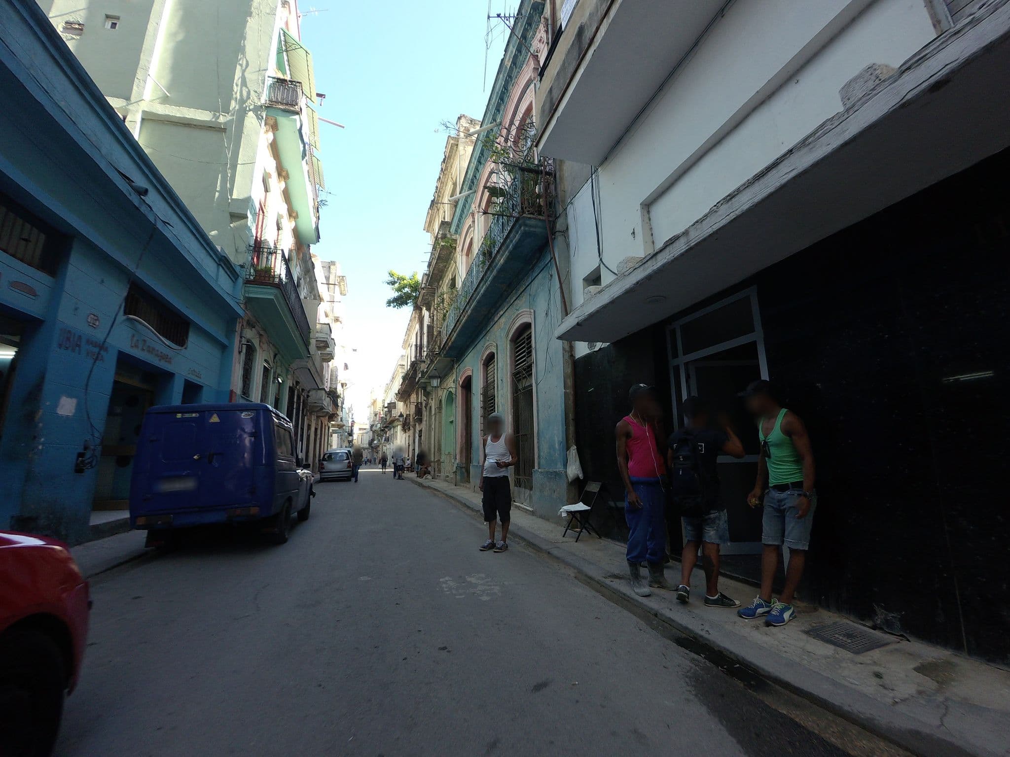 Street view near Havana-Mar, La Habana Vieja