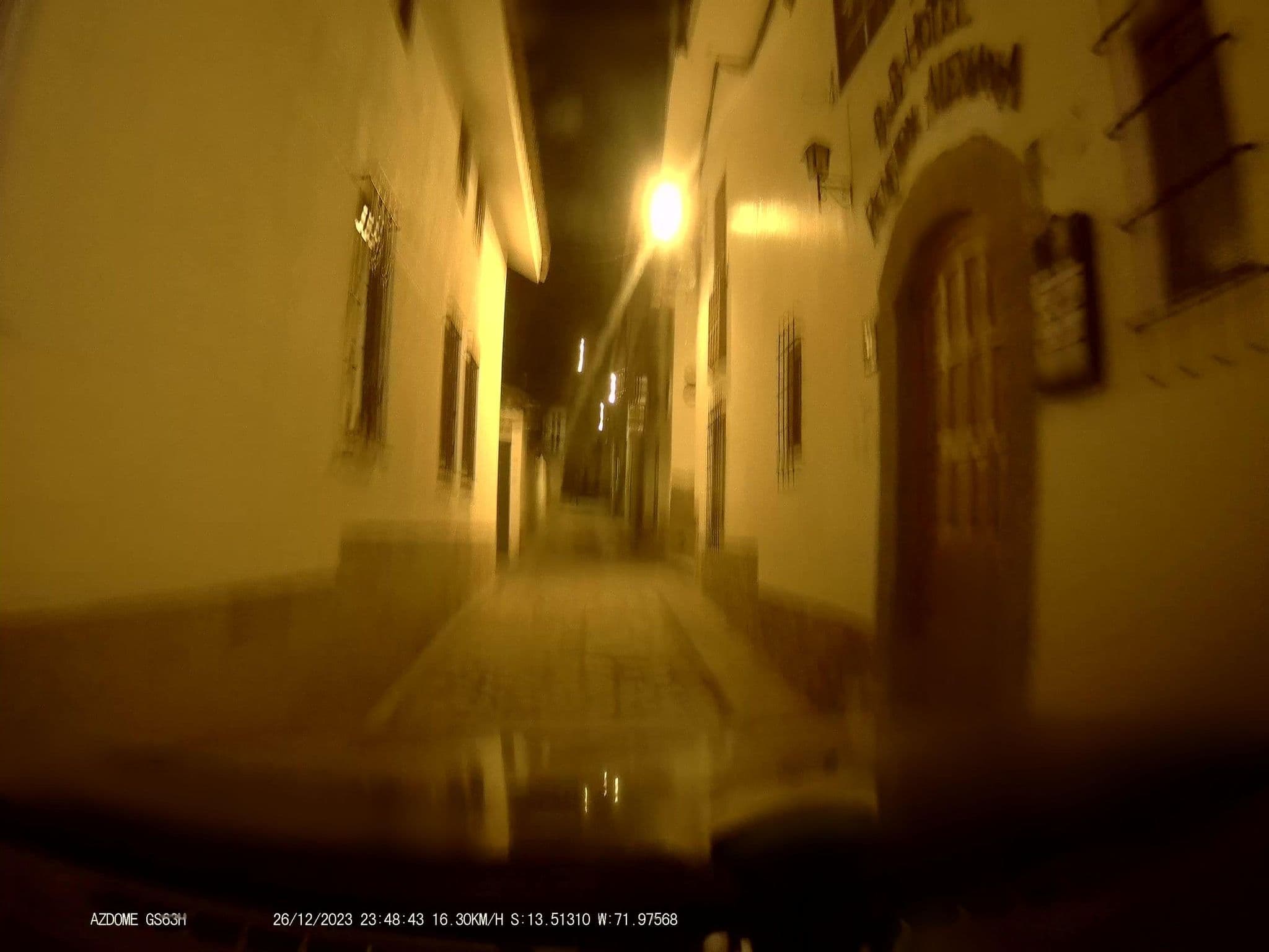 Street view near Hotel Atoq, Wanchaq — © jaderbavaresco (CC BY-SA · Mapillary)