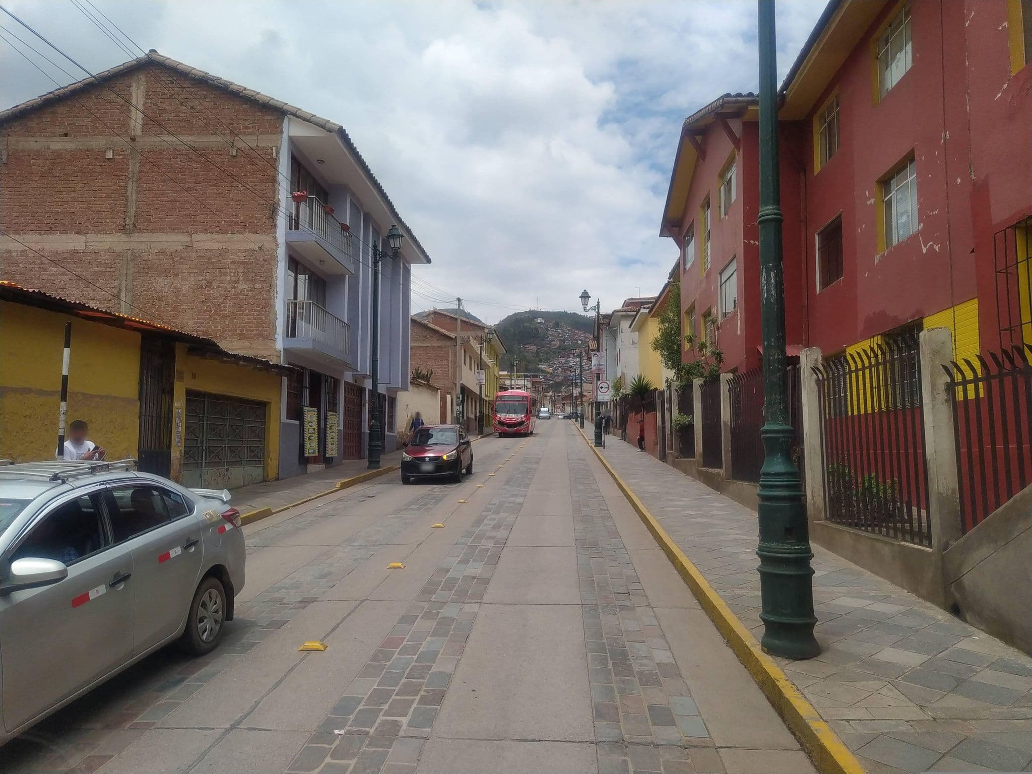Street view near hotel el grial, Santiago — © johnarupire (CC BY-SA · Mapillary)