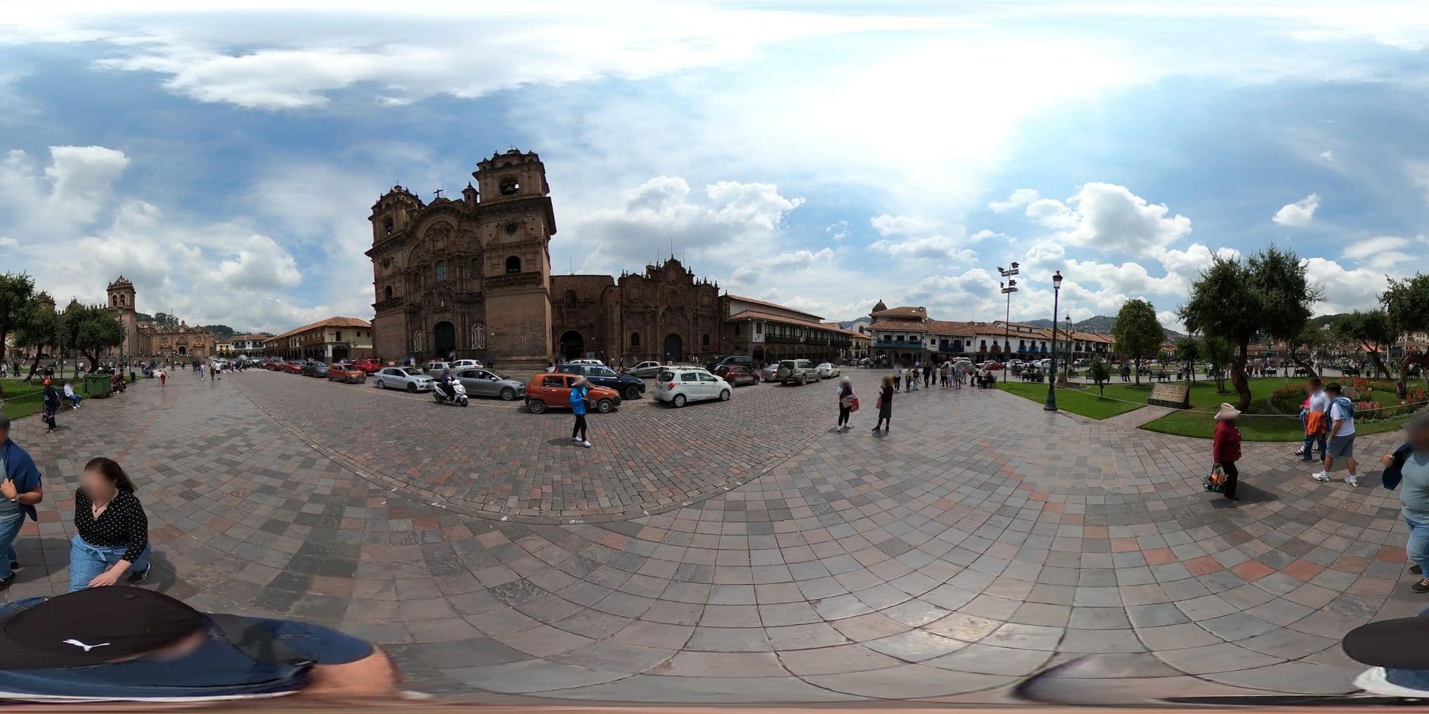 Street view near Waynapata, Santiago — © jaderbavaresco (CC BY-SA · Mapillary)