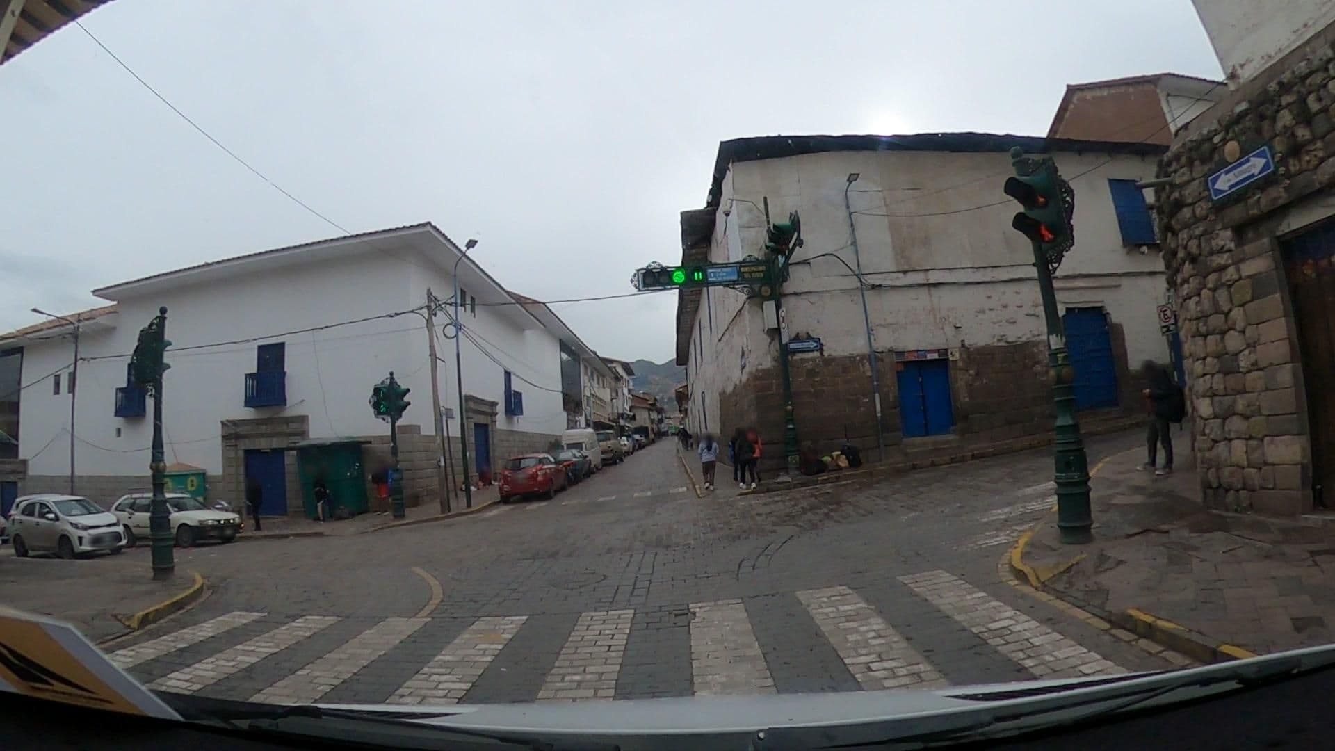 Street view near Pisco House, Santiago — © jaderbavaresco (CC BY-SA · Mapillary)
