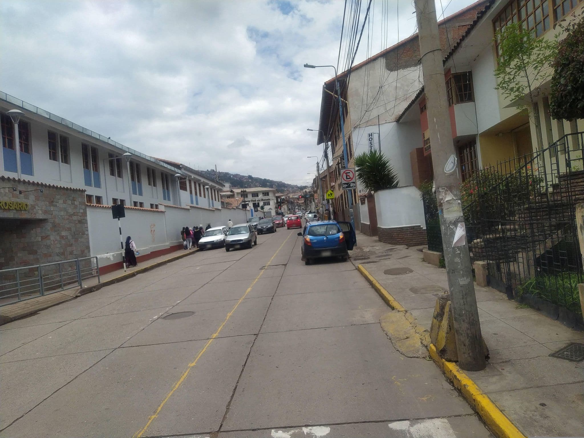 Street view near Hostal Punuy Wasi, Santiago — © johnarupire (CC BY-SA · Mapillary)