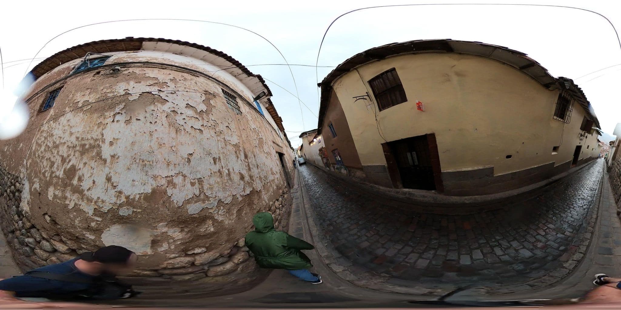 Street view near Wonders Hostel, Wanchaq — © jaderbavaresco (CC BY-SA · Mapillary)