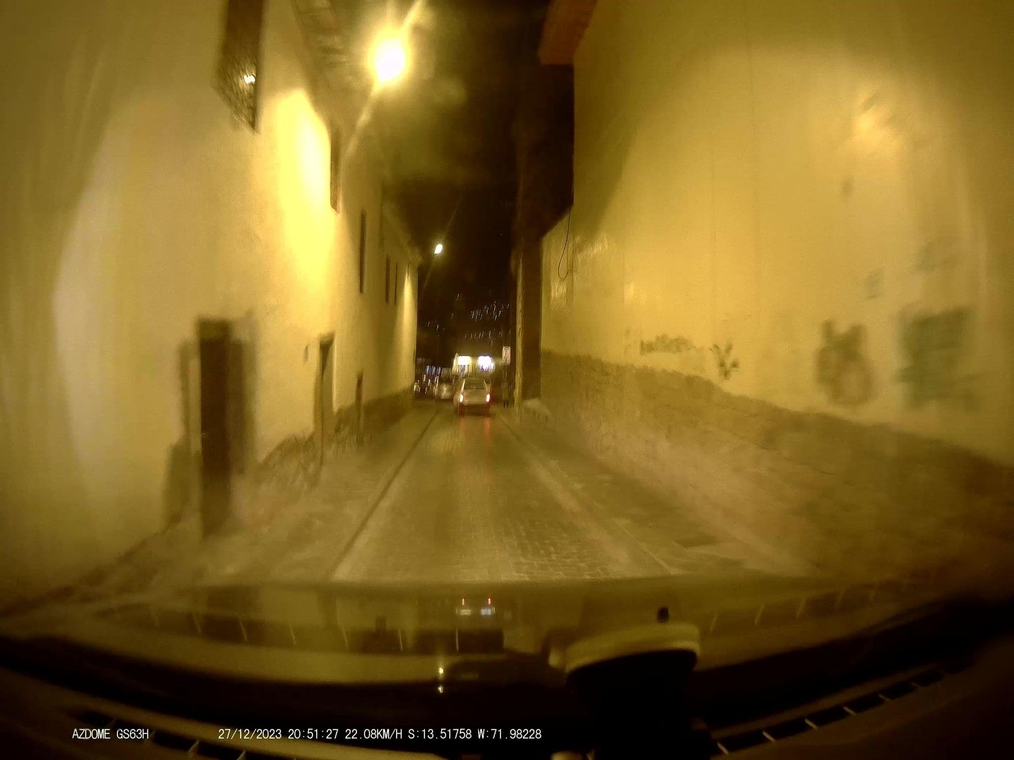Street view near Pirwa Backpackers Hostels Cusco, Santiago — © jaderbavaresco (CC BY-SA · Mapillary)