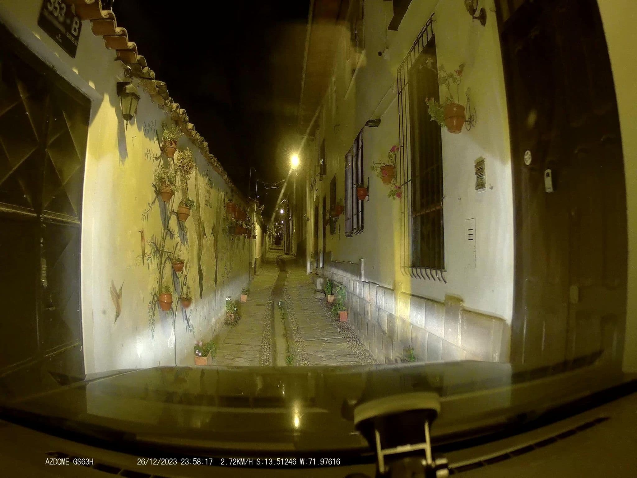 Street view near Kuntur Wasi, Wanchaq — © jaderbavaresco (CC BY-SA · Mapillary)