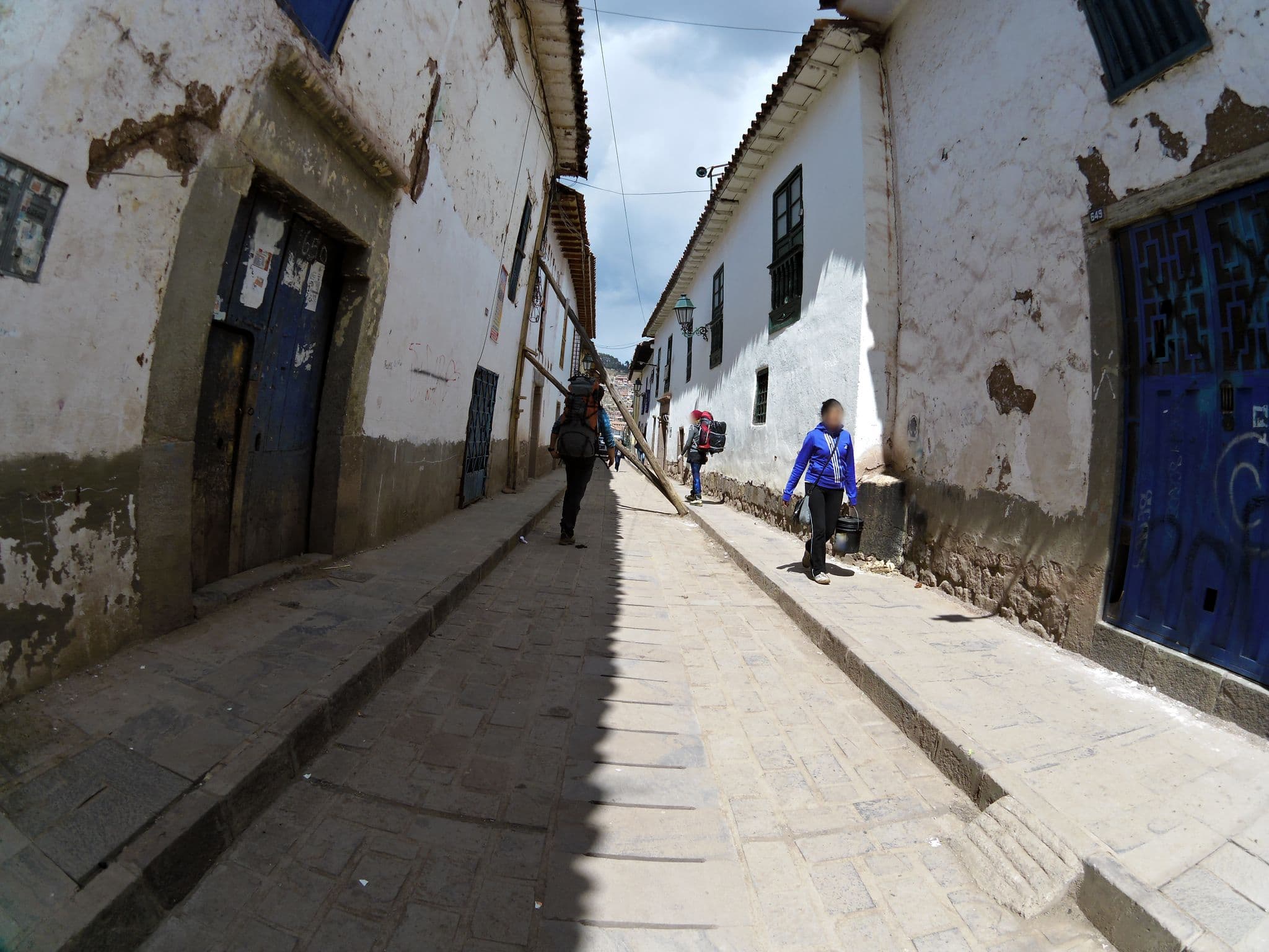 Street view near Hostel Shlomi Cusco II, Santiago — © jlevente (CC BY-SA · Mapillary)