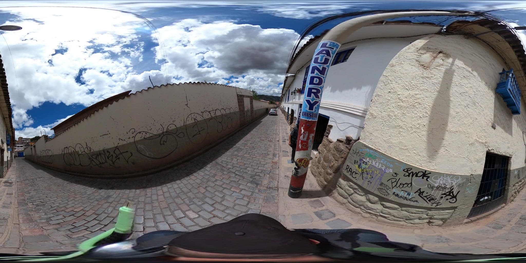 Street view near El Ave Azul, Wanchaq — © jaderbavaresco (CC BY-SA · Mapillary)
