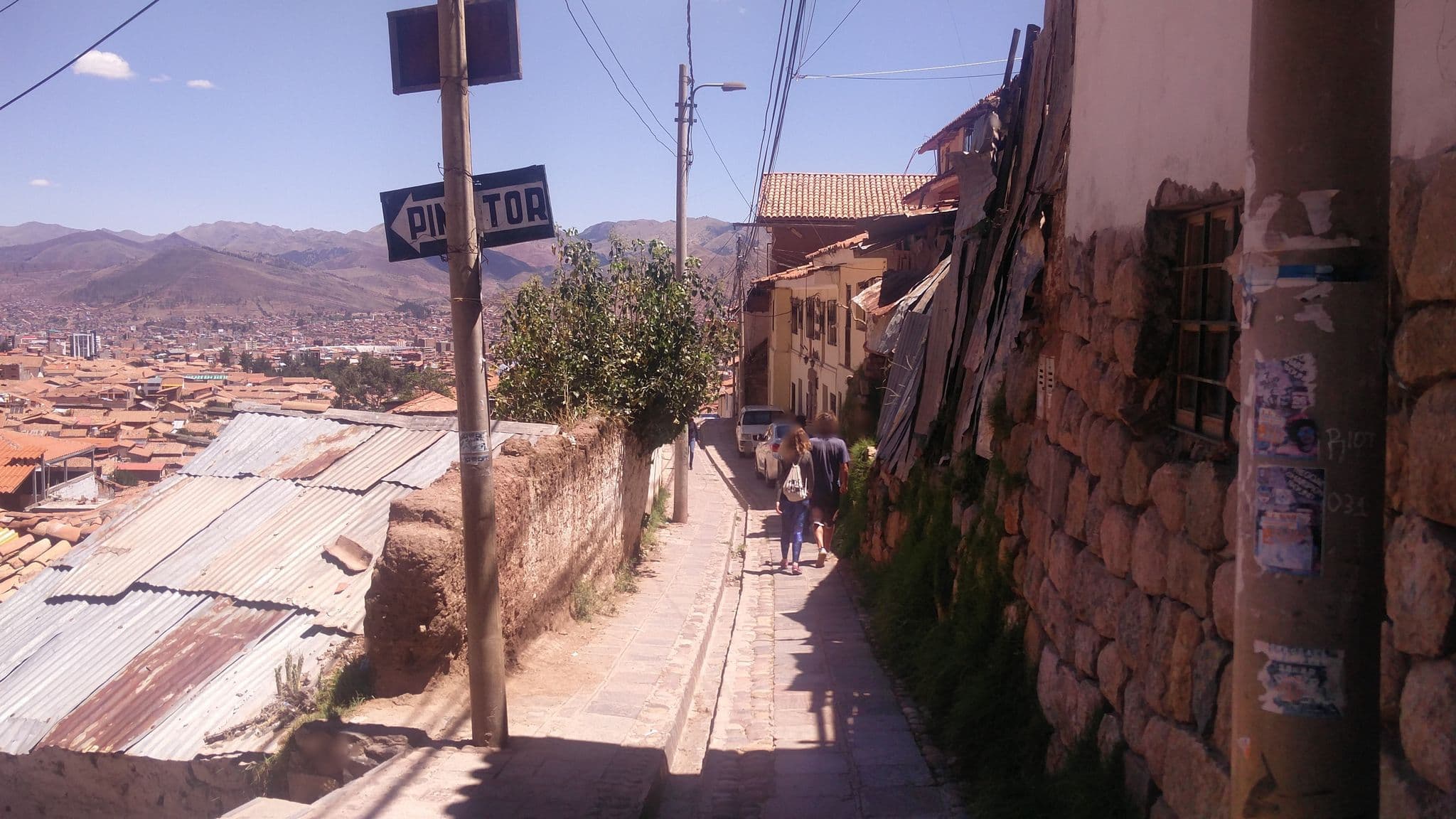 Street view near Hotel Casa Escondida Chincana Wasi, Santiago — © jlevente (CC BY-SA · Mapillary)