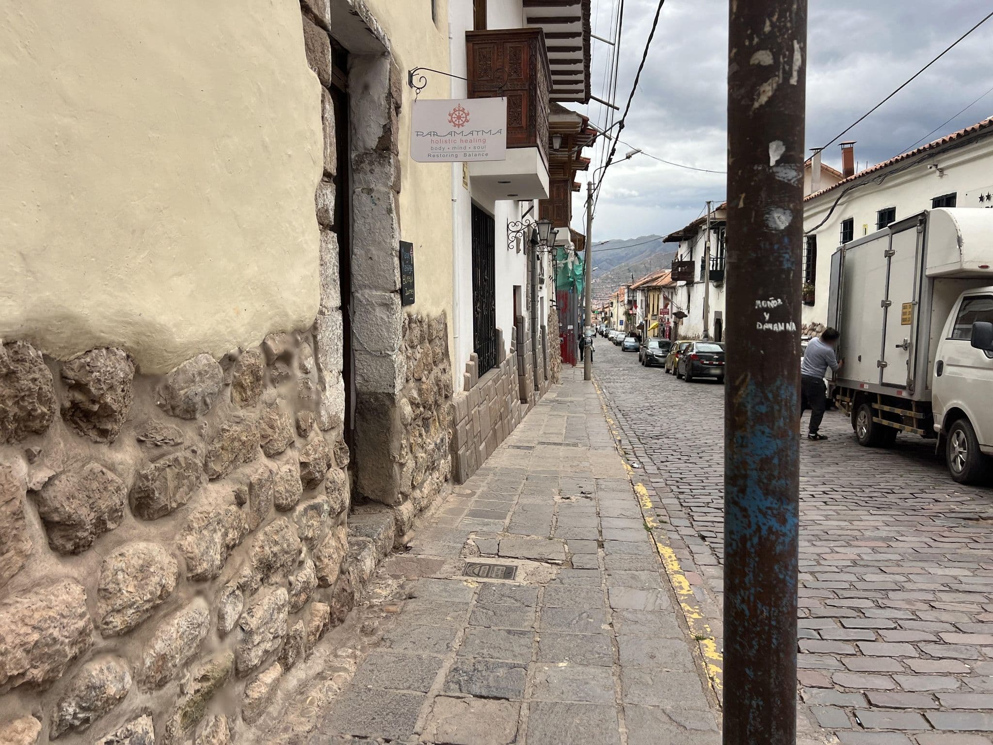 Street view near Hospedaje Samani, Santiago — © jaderbavaresco (CC BY-SA · Mapillary)