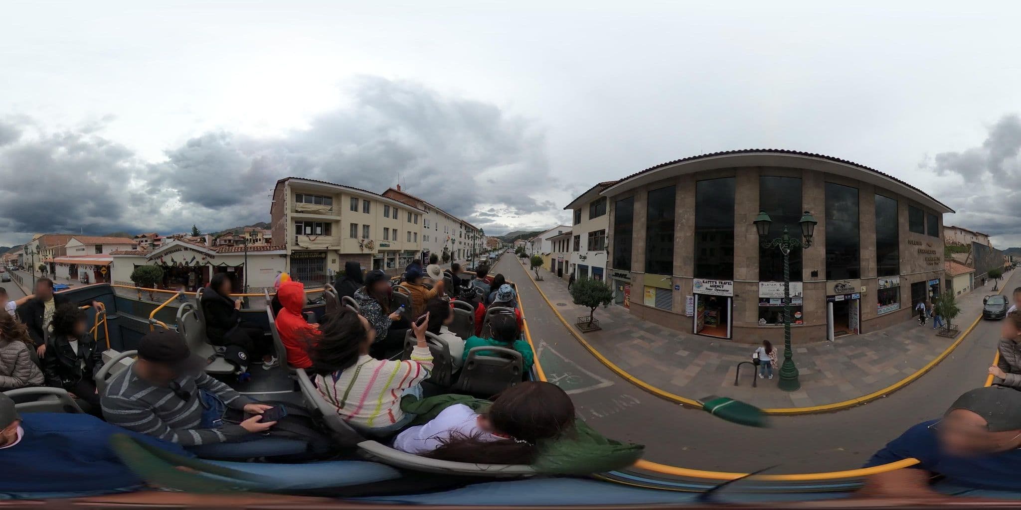 Street view near Katari Apart Hotel, Santiago — © jaderbavaresco (CC BY-SA · Mapillary)
