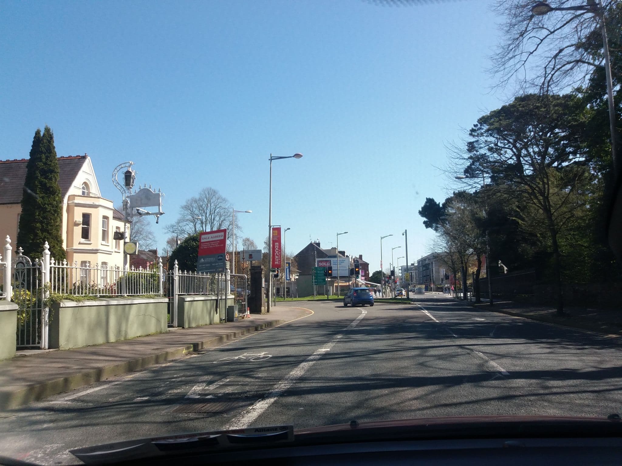 Street view near Aban Apartments, Cork — © tshedy (CC BY-SA · Mapillary)
