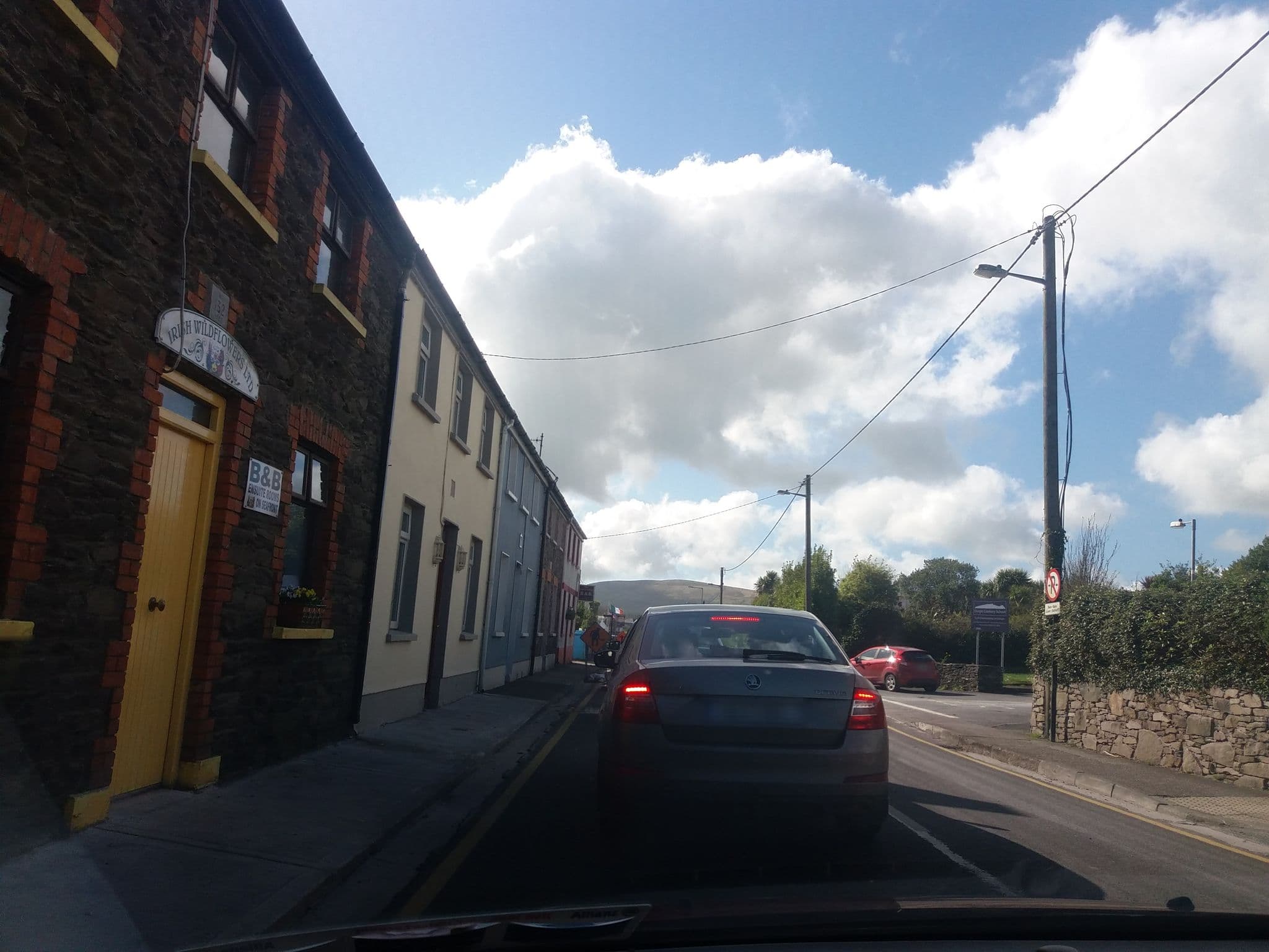 Street view near Dingle Marina Cottages, Dingle — © tshedy (CC BY-SA · Mapillary)