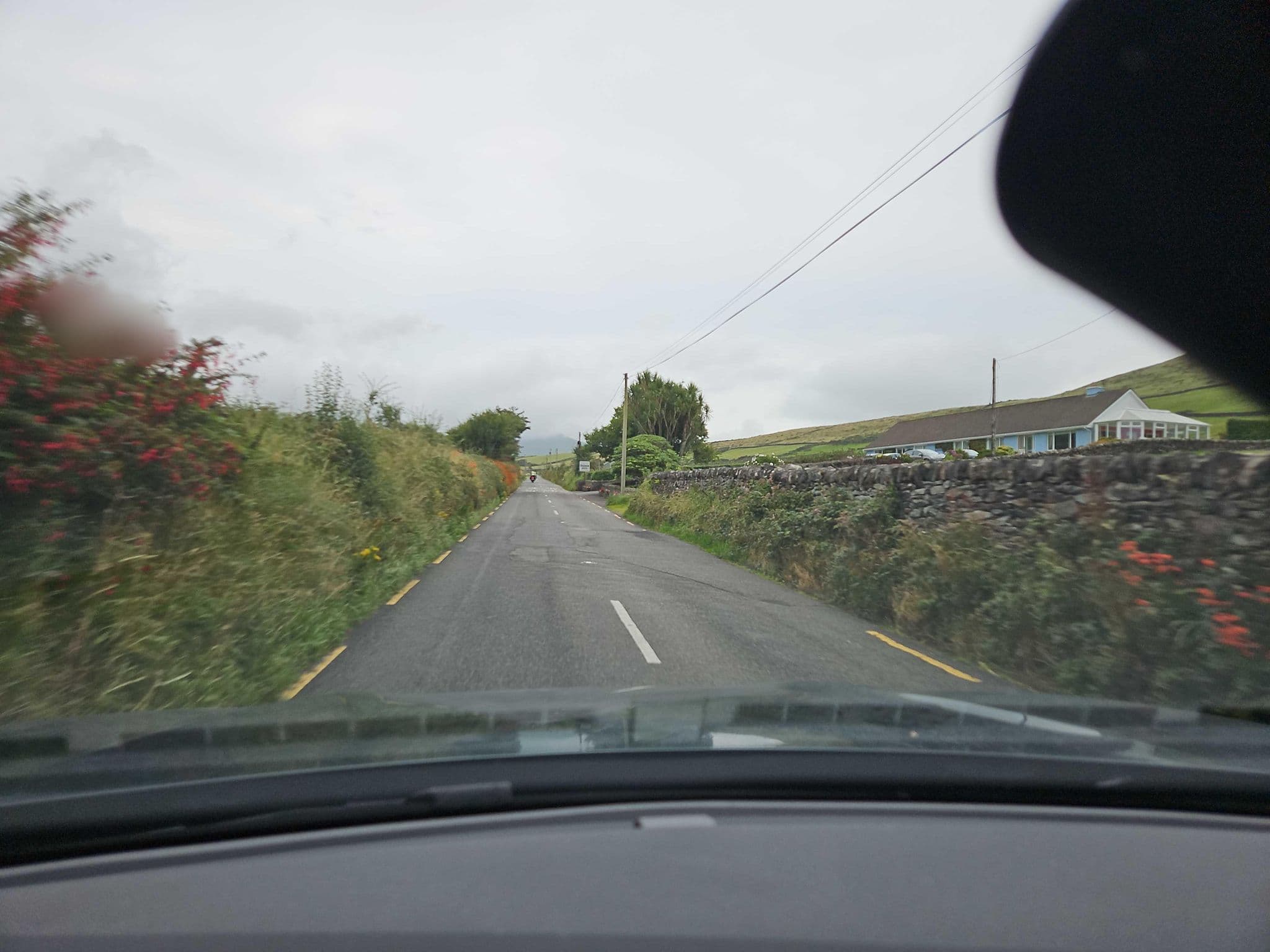 Street view near O'Flaherty's B&B, Dingle — © toho (CC BY-SA · Mapillary)