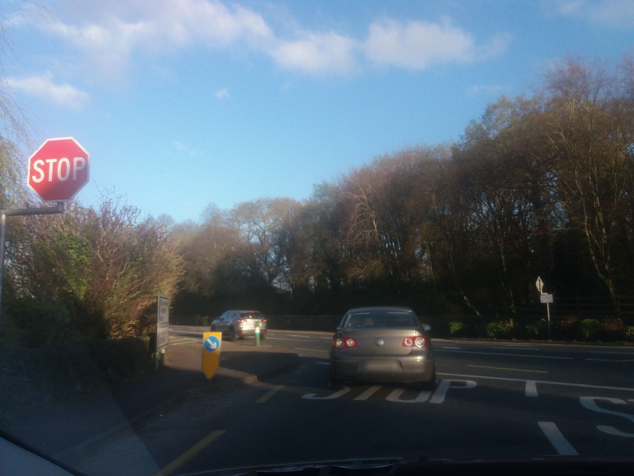 Street view near Beniska House B&B, Killarney — © tshedy (CC BY-SA · Mapillary)