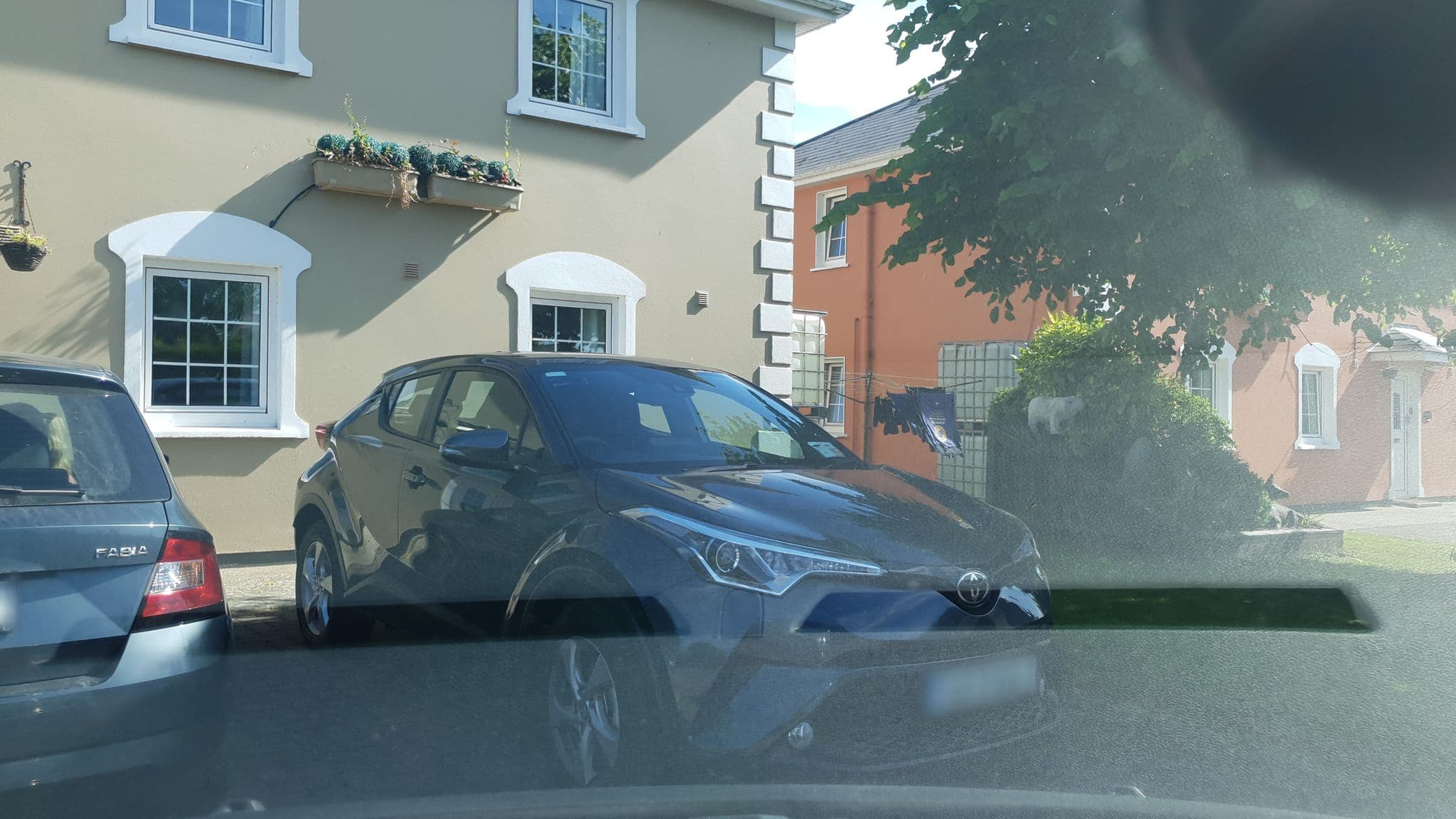 Street view near Rookery Mews, Killarney — © paulscott56 (CC BY-SA · Mapillary)