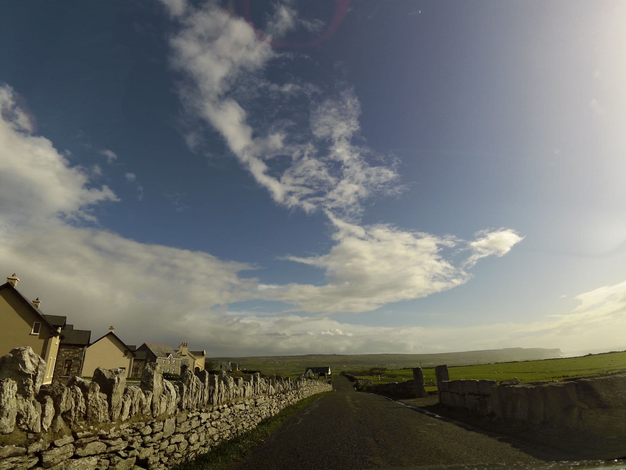 Street view near Ballyvoe House Doolin, Ennistimon — © bitnapper (CC BY-SA · Mapillary)
