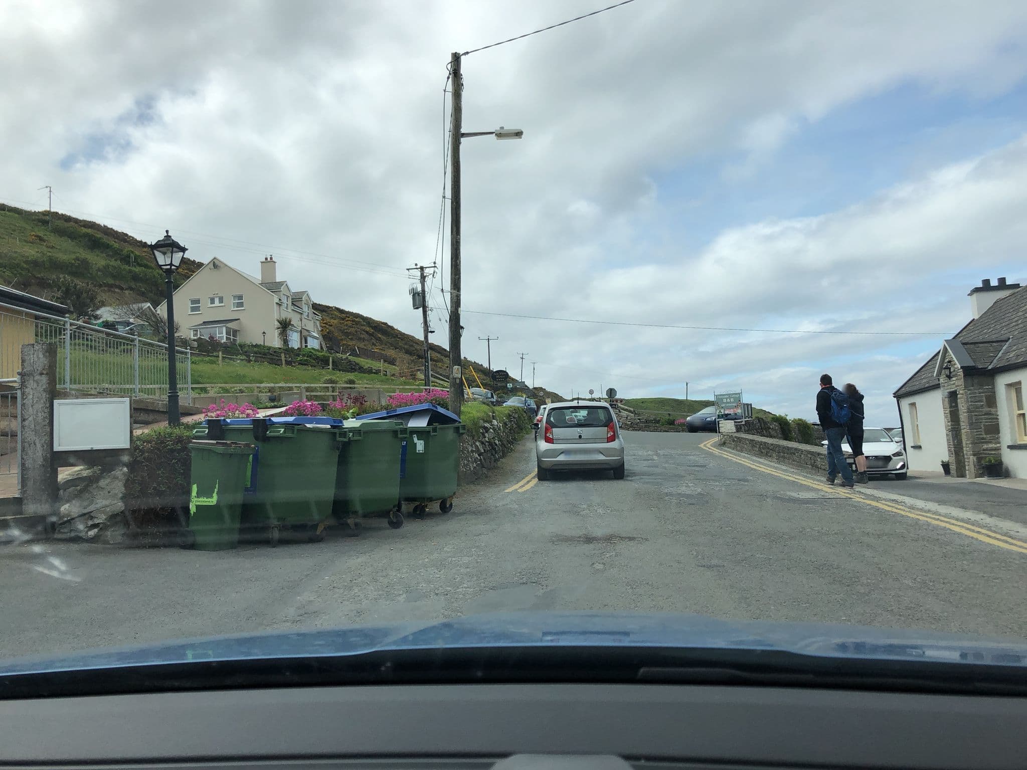 Street view near Doolin Inn, Ennistimon — © stefan005 (CC BY-SA · Mapillary)