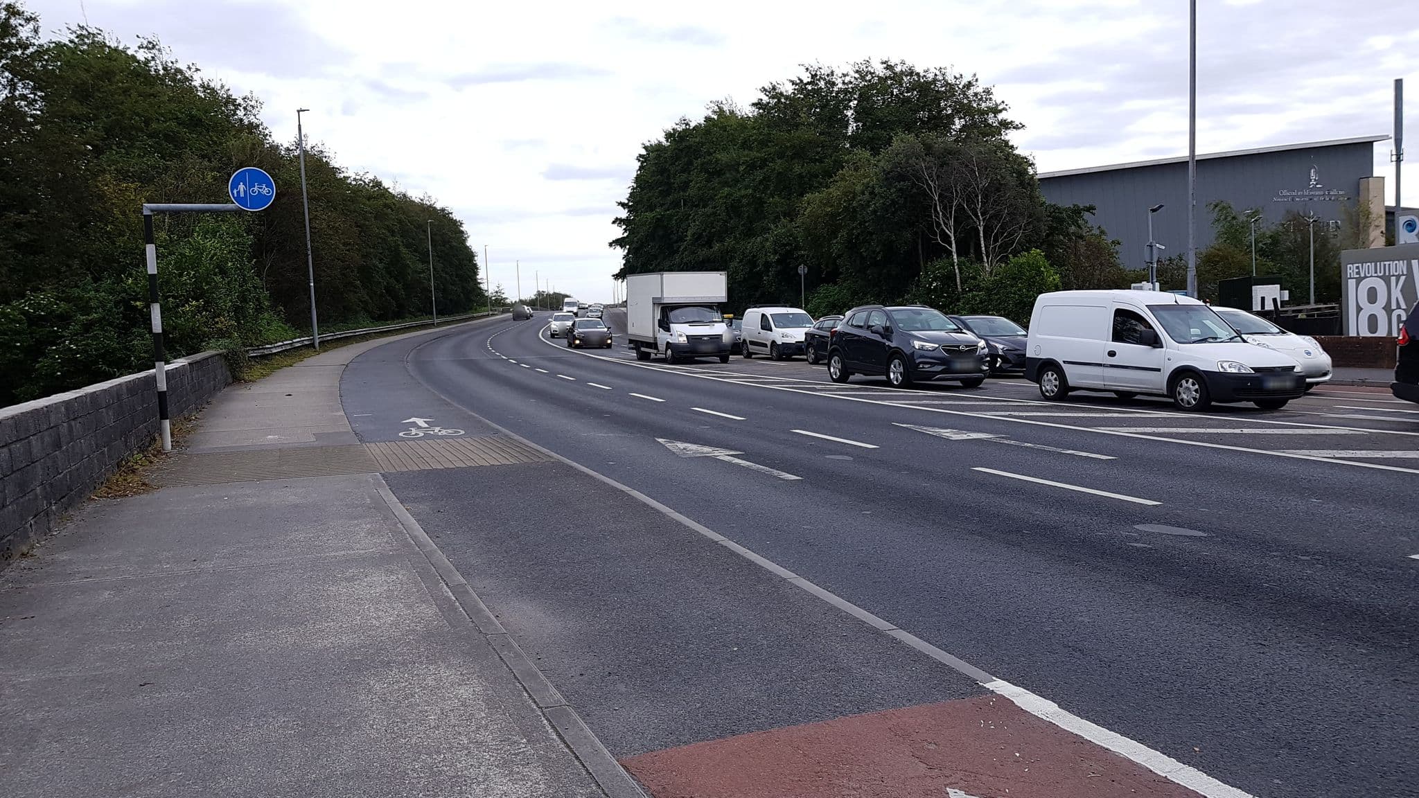 Street view near Tisara B&B, Galway — © biancapereira (CC BY-SA · Mapillary)
