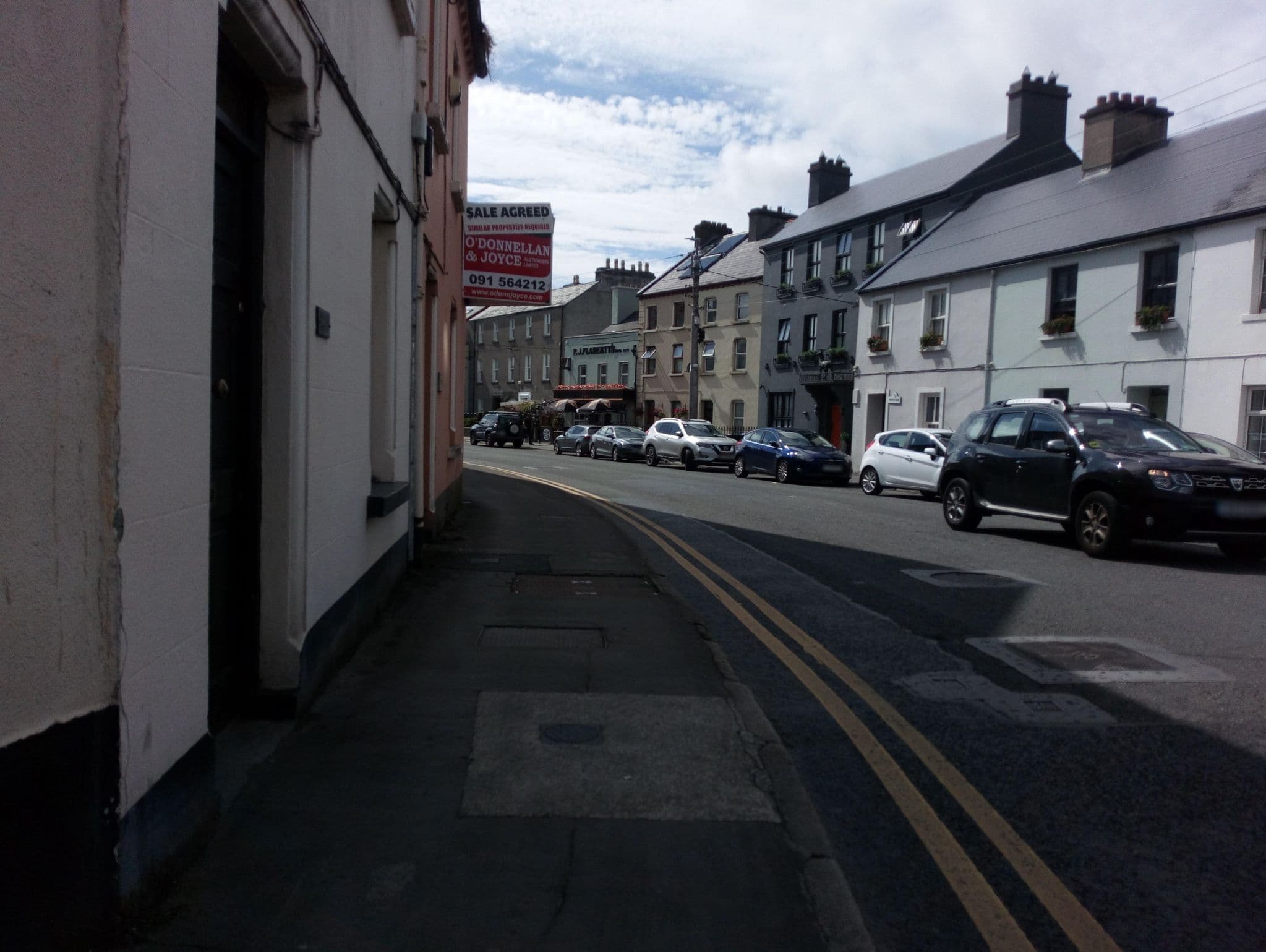 Street view near Merrion House, Galway — © jefkine (CC BY-SA · Mapillary)