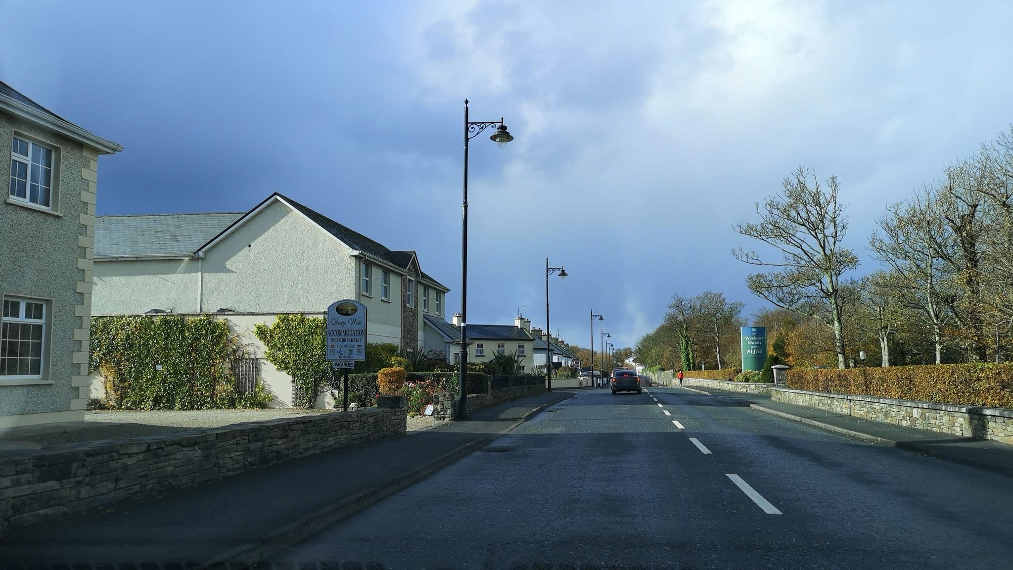 Street view near Quay West Guest House, Westport — © dacor (CC BY-SA · Mapillary)