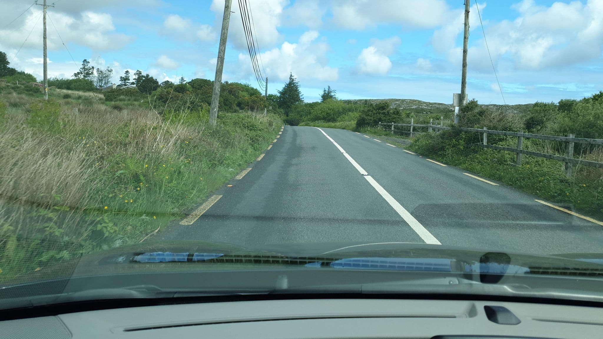 Street view near Seaview House, Clifden — © yannakis (CC BY-SA · Mapillary)