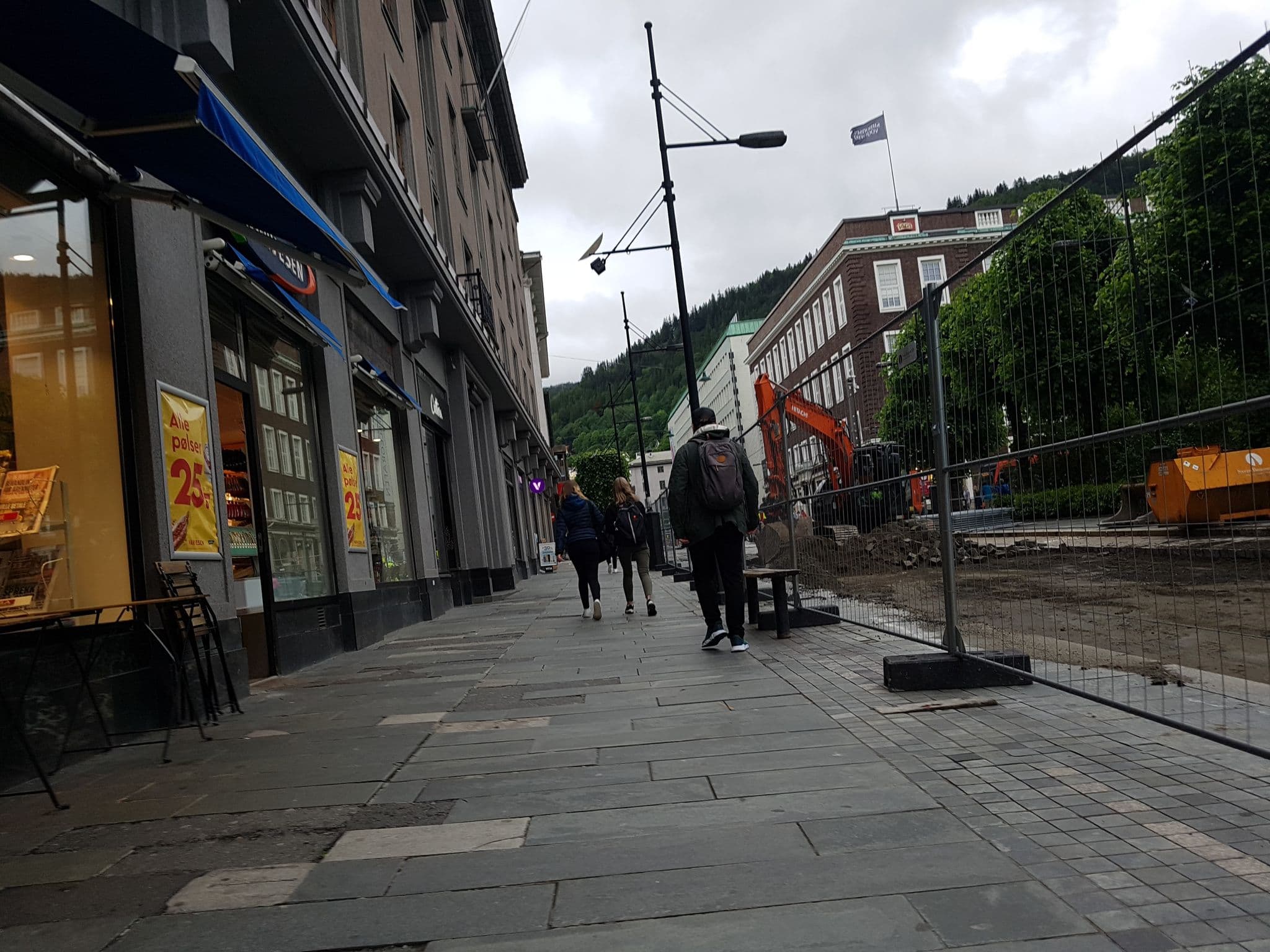 Street view near Breakfast Hotel Norge, Bergen — © pbb (CC BY-SA · Mapillary)