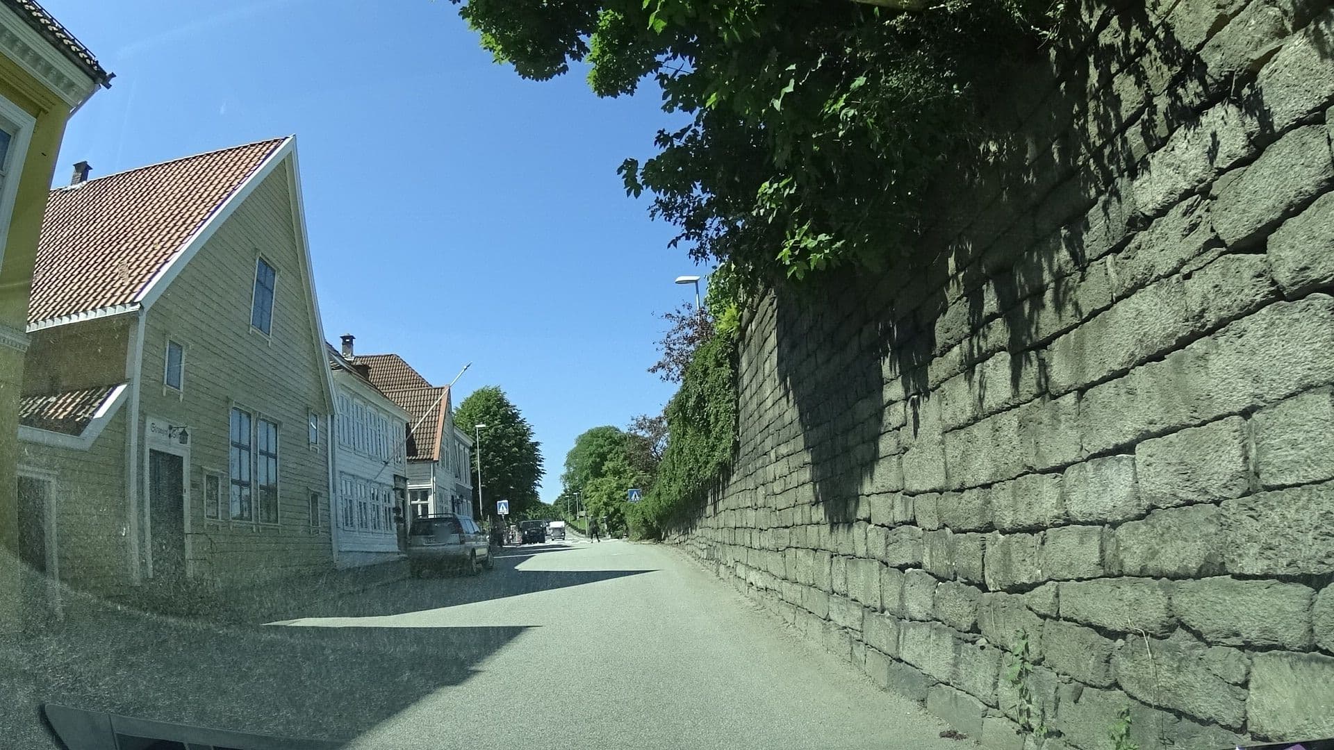 Street view near Little House, Bergen — © kino (CC BY-SA · Mapillary)