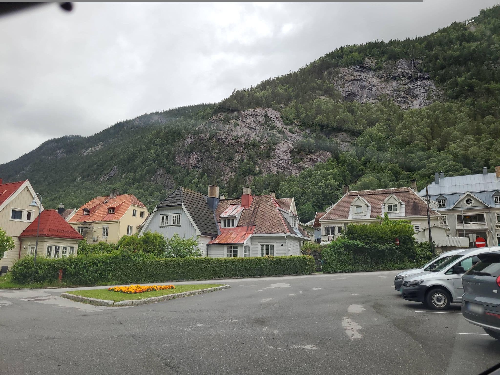 Street view near Skarstaul, Rjukan — © jopparn2 (CC BY-SA · Mapillary)