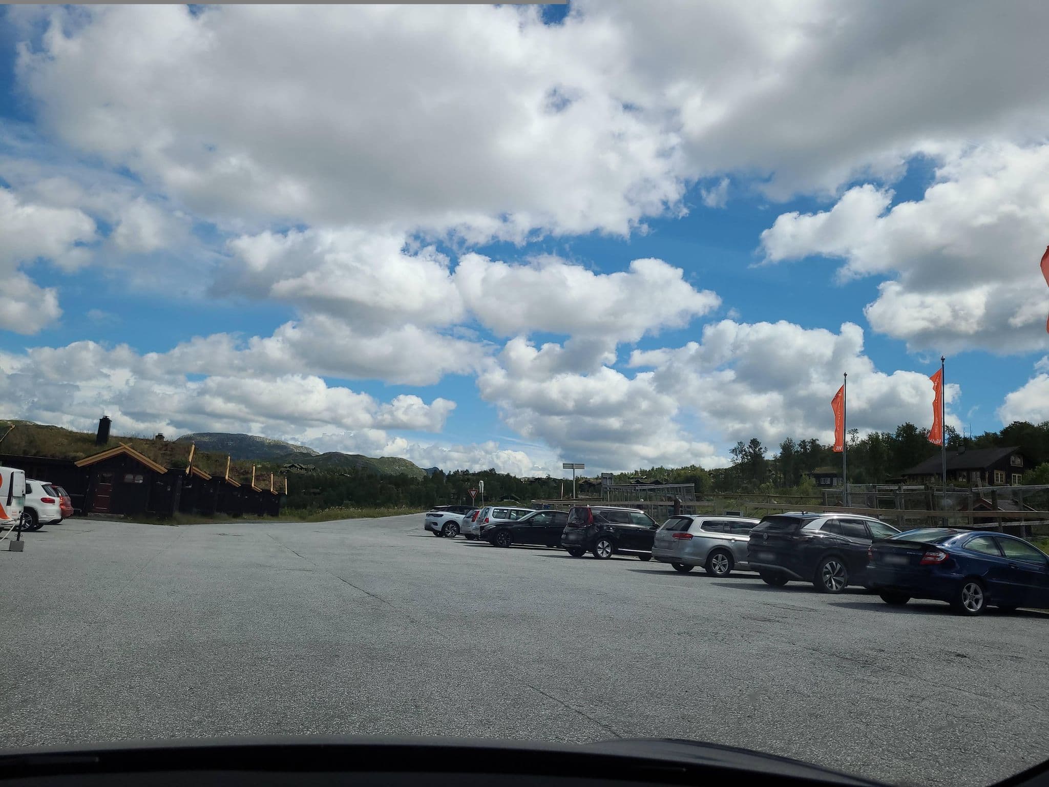 Street view near Vierli Hyttegrend, Rjukan — © jopparn2 (CC BY-SA · Mapillary)