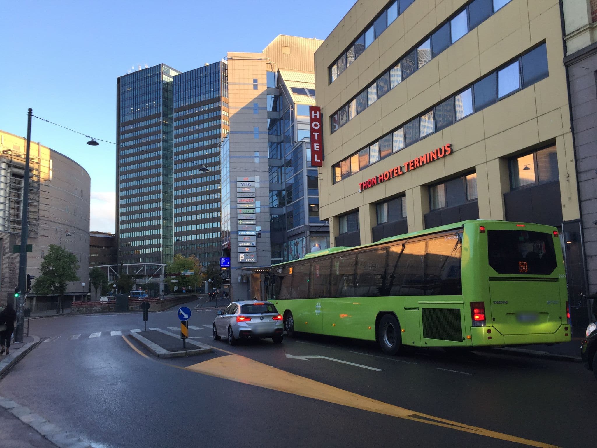 Street view near B&B Hotel Oslo, Oslo — © richlv (CC BY-SA · Mapillary)
