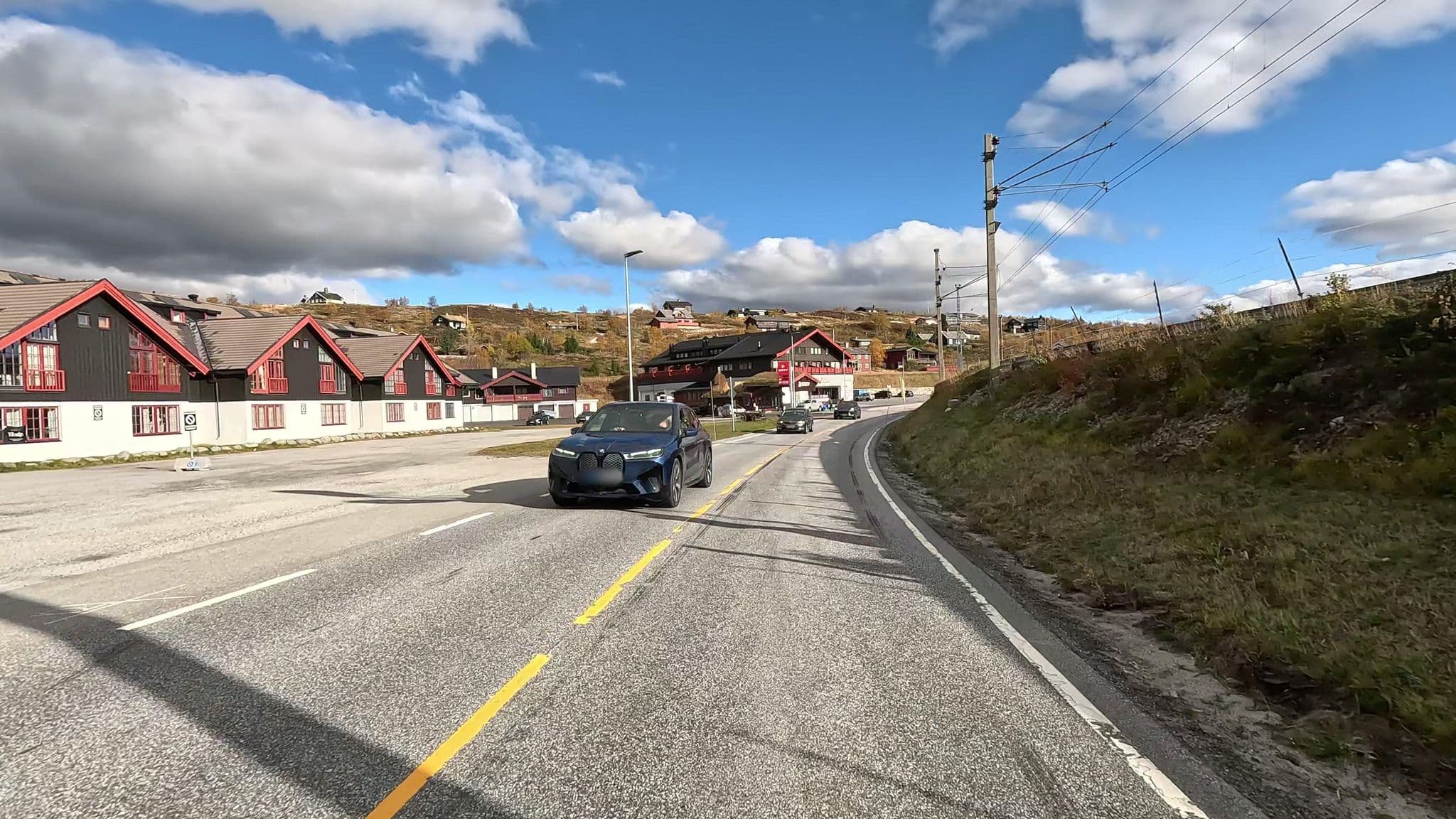 Street view near Ustaoset Høyfjellshotel, Geilo — © ToreH (CC BY-SA · Mapillary)
