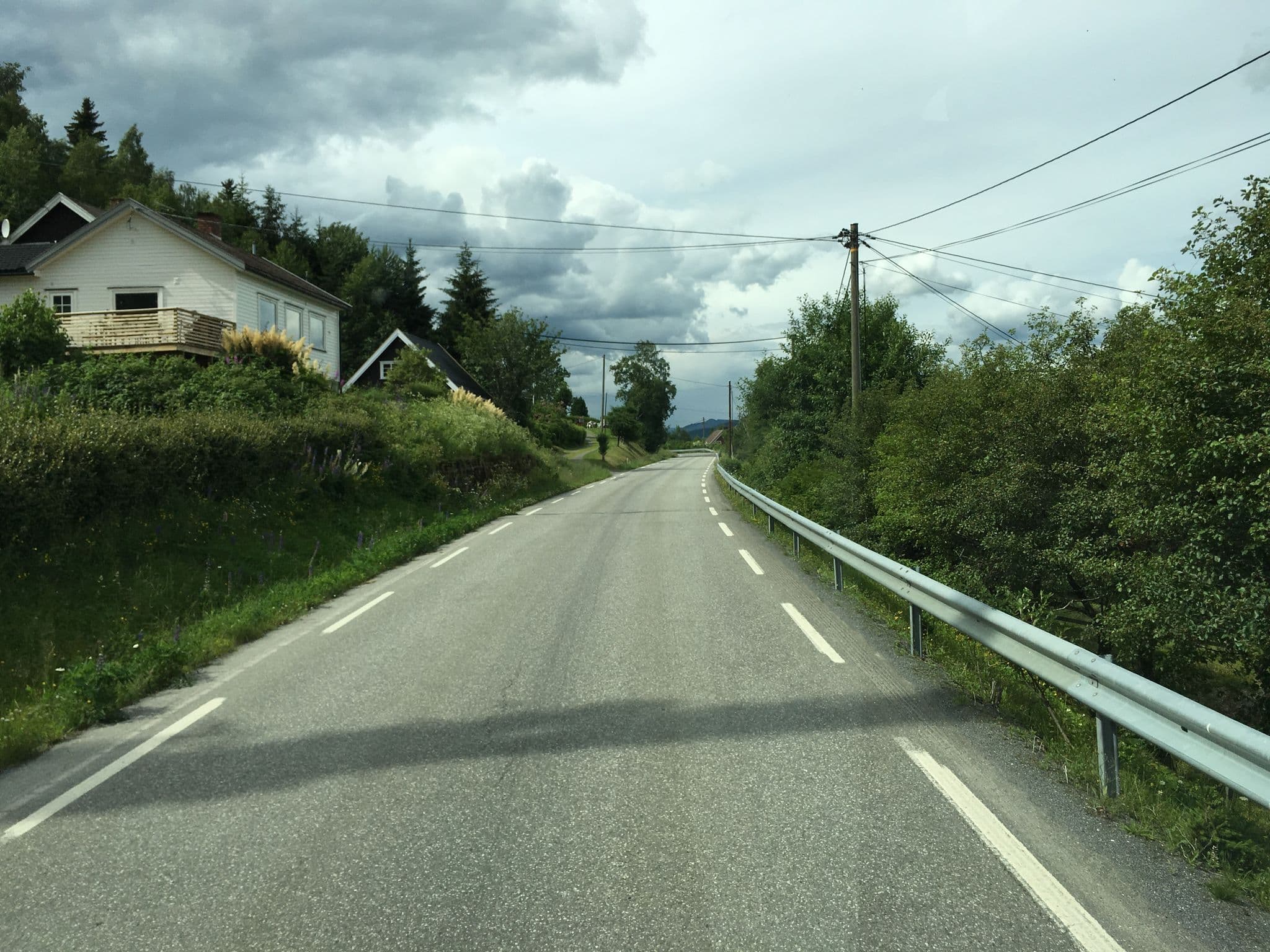 Street view near Foreningen Kostreform Ved Overvekt Og Sukkersykdommer, Lillehammer — © yaron (CC BY-SA · Mapillary)