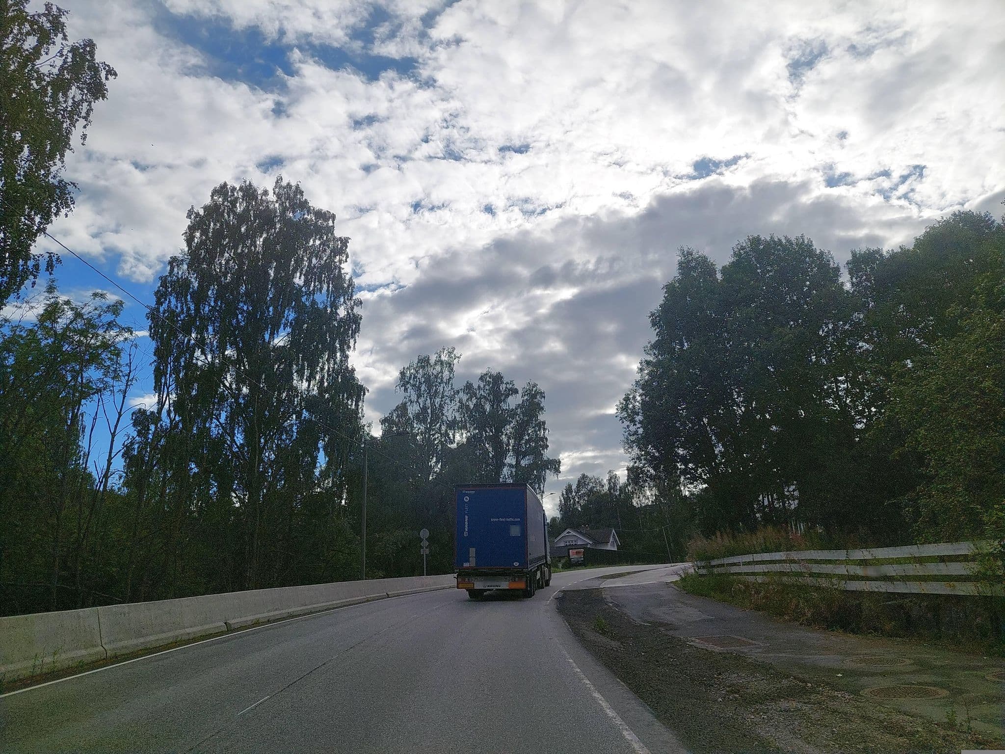 Street view near Gol Apartmentshotell, Gol — © Albergarri788 (CC BY-SA · Mapillary)
