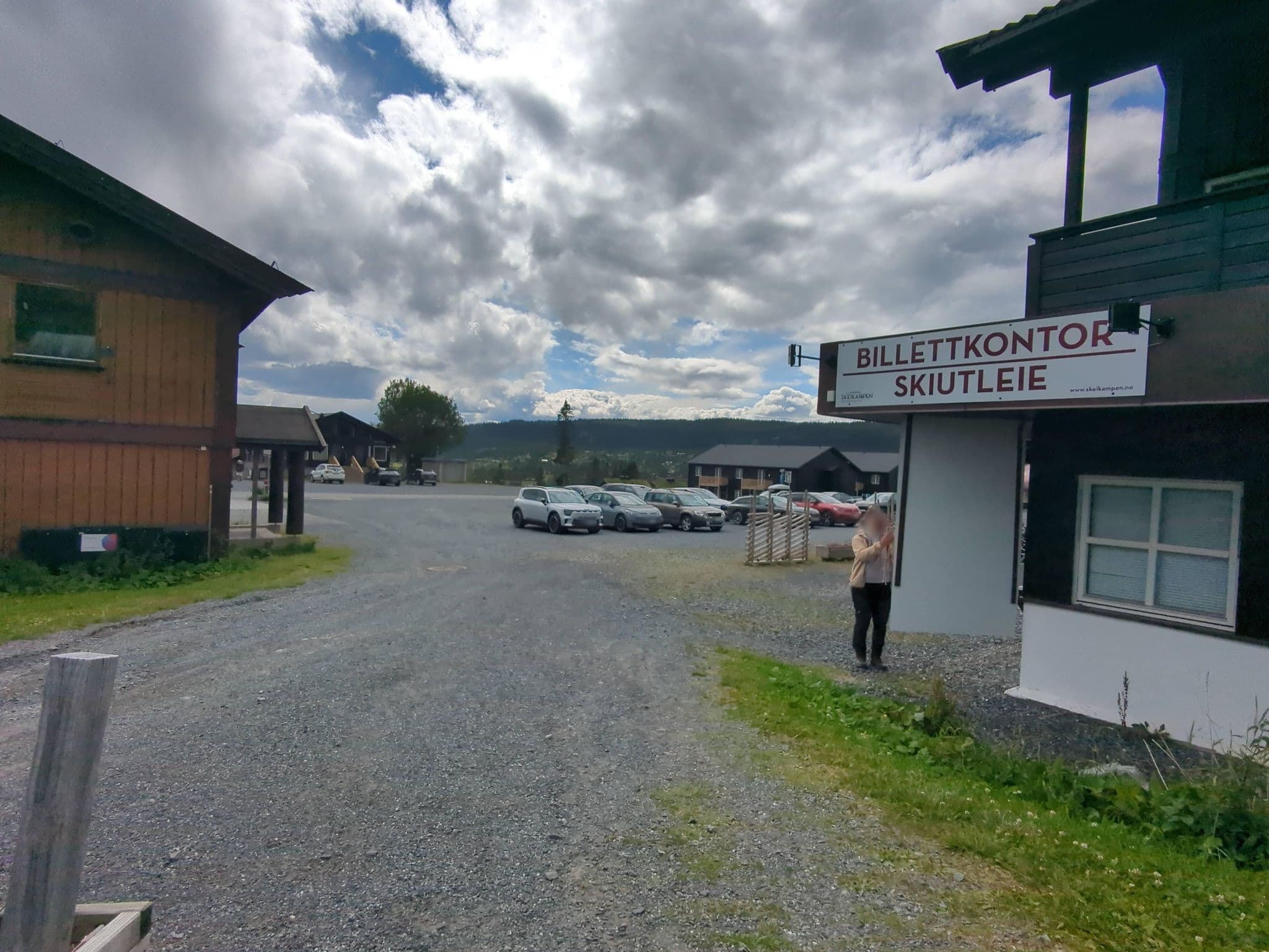 Street view near Skeikampen Booking, Lillehammer — © tkoeller1 (CC BY-SA · Mapillary)