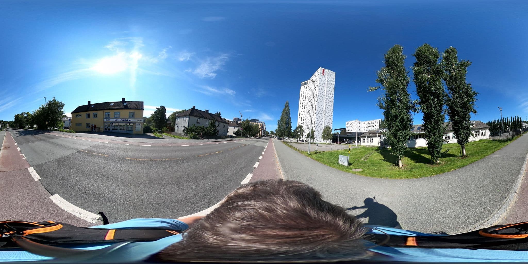 Street view near Lerkendal Hotell, Trondheim — © pbb (CC BY-SA · Mapillary)