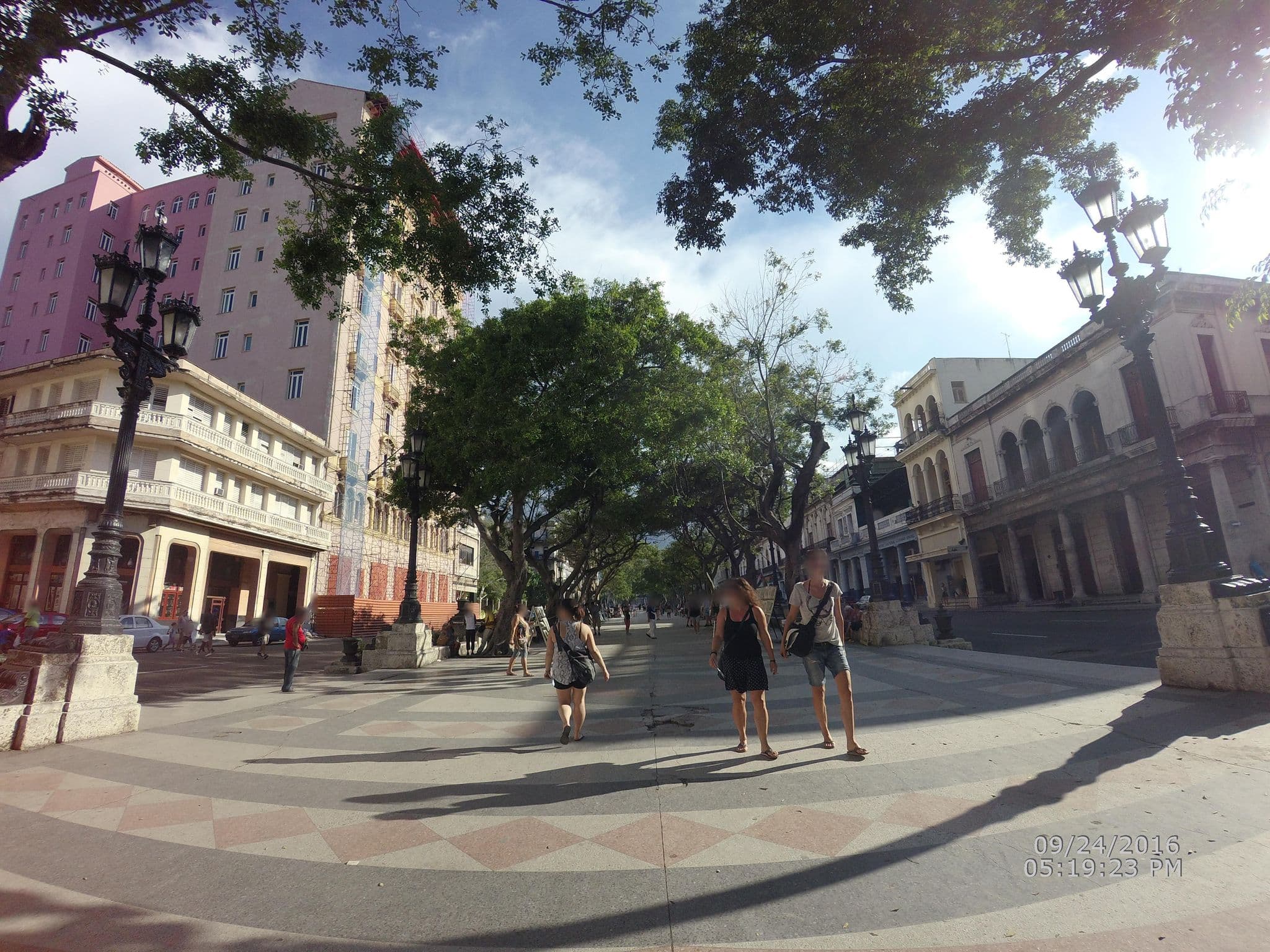 Street view near Hotel Sevilla (Sevilla Biltmore), Centro Habana