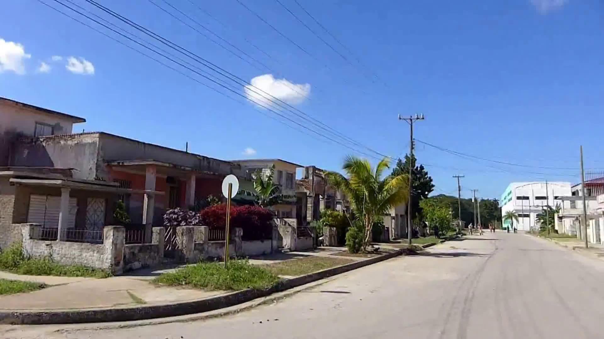 Street view near Casa de Visita PCC, Camagüey