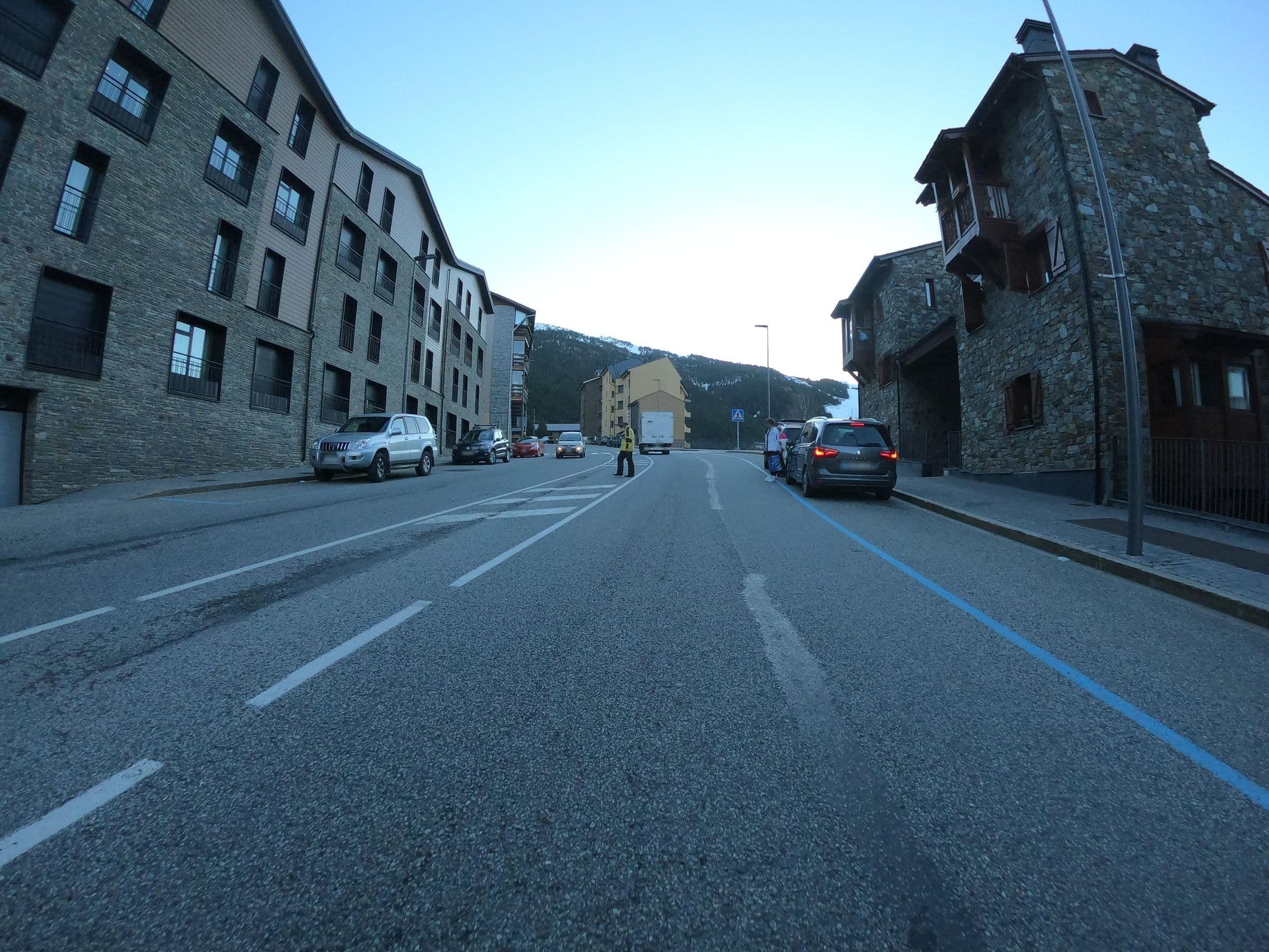 Street view near Apartamentos Prat de les Molleres, El Tarter — © joostjakob (CC BY-SA · Mapillary)